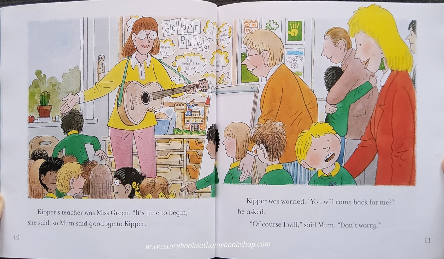 หนังสือนิทานปกอ่อน** 🍅🍓BIFF CHIP&KIPPER:STARTING SCHOOL