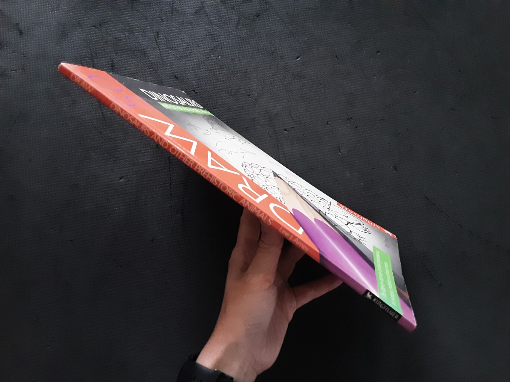 Knowledge Book** ð
ðDRAW 50 DINOSAURS AND OTHER PREHISTORIC ANIMALS