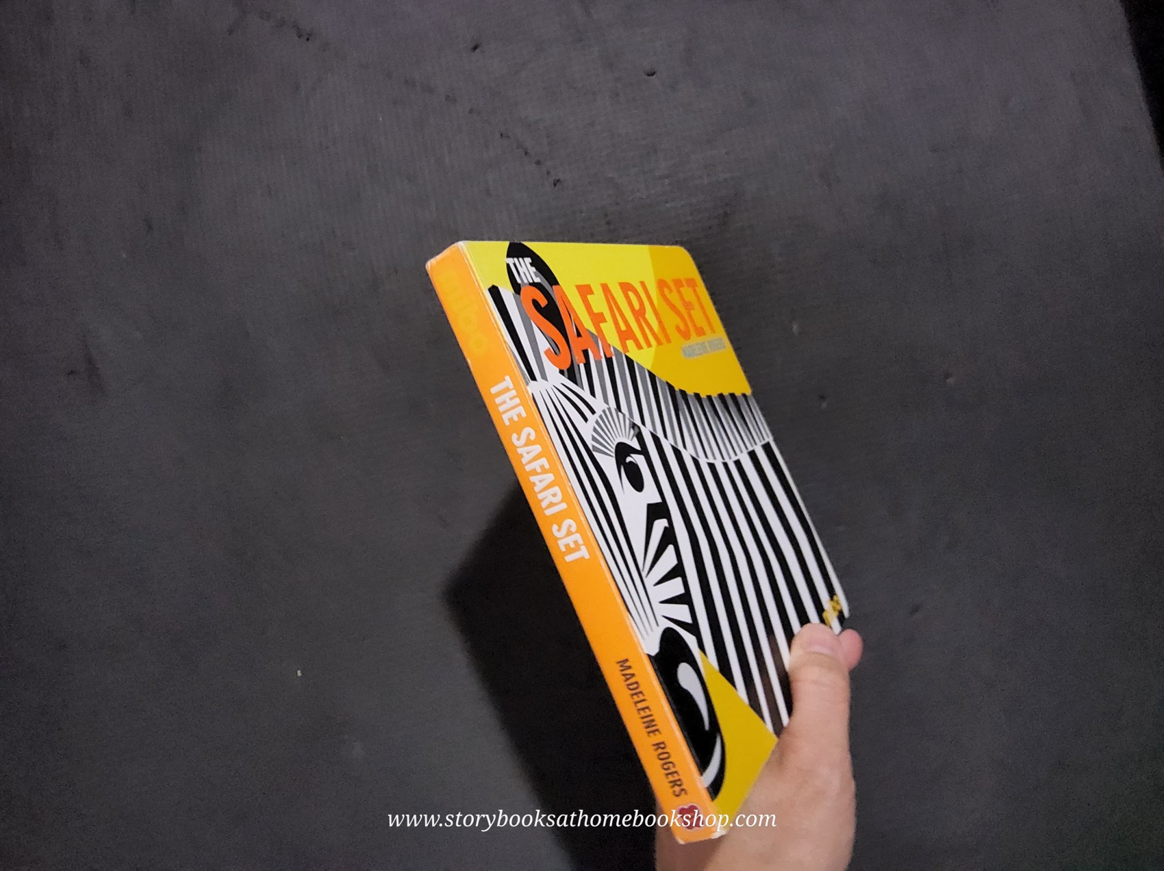 BOARD BOOK ** ð
THE SAFARI SETð