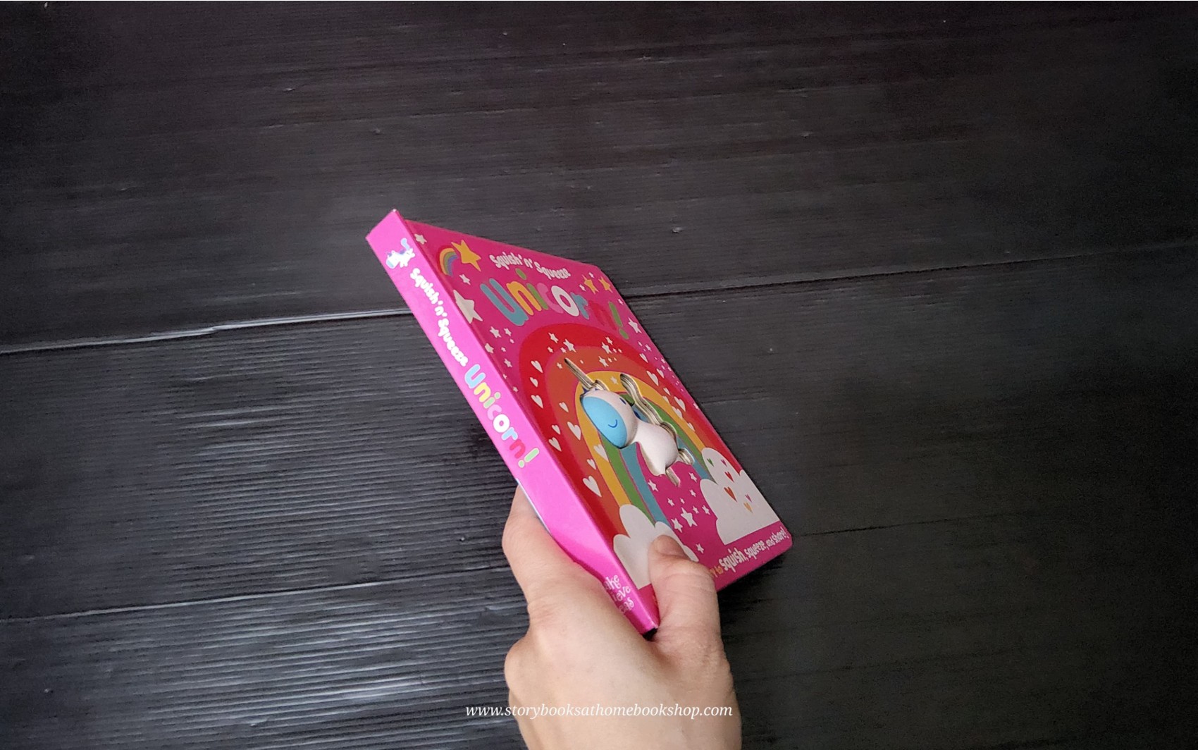 TOUCH AND FEEL BOARD BOOK ** 🍅SQUISH 'N' SQUEEZE UNICORN!