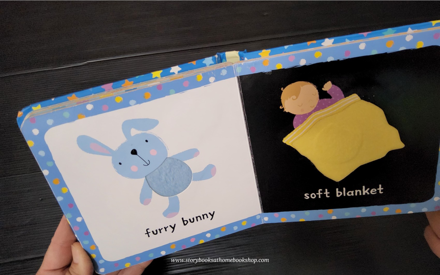 TOUCH AND FEEL BOARD BOOK** ♥️BABY'S VERY FIRST TOUCHY-FEELY BEDTIME BOOK