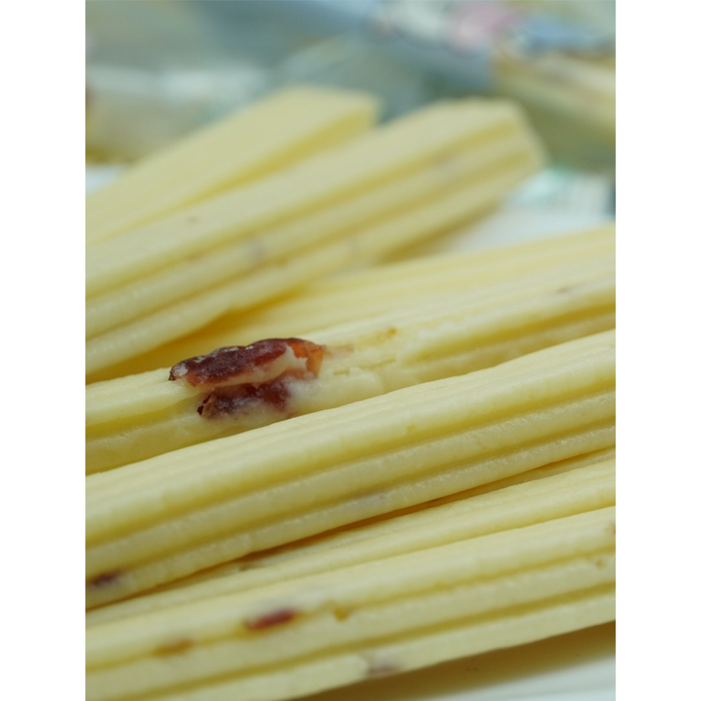 ชีสวัว ชีสนมแท่ง ชีสแท่ง รสผลไม้ หอม อร่อย Cheese milk stick จากมองโกเลีย ขนมซีสวัว ขนมนำเข้า