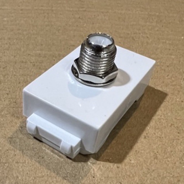 Outlet เอ้าท์เล็ตผนัง ( Link ) งานดิจิตอลทีวี งานจานดาวเทียม