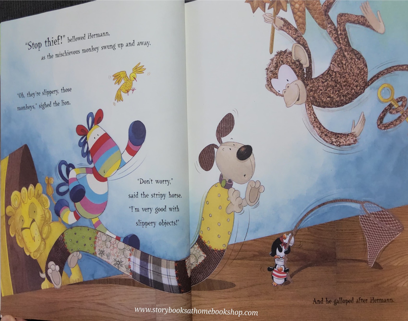 หนังสือนิทานปกอ่อน** 🍅🍅LOOK OUT,STRIPY HORSE!♥️♥️