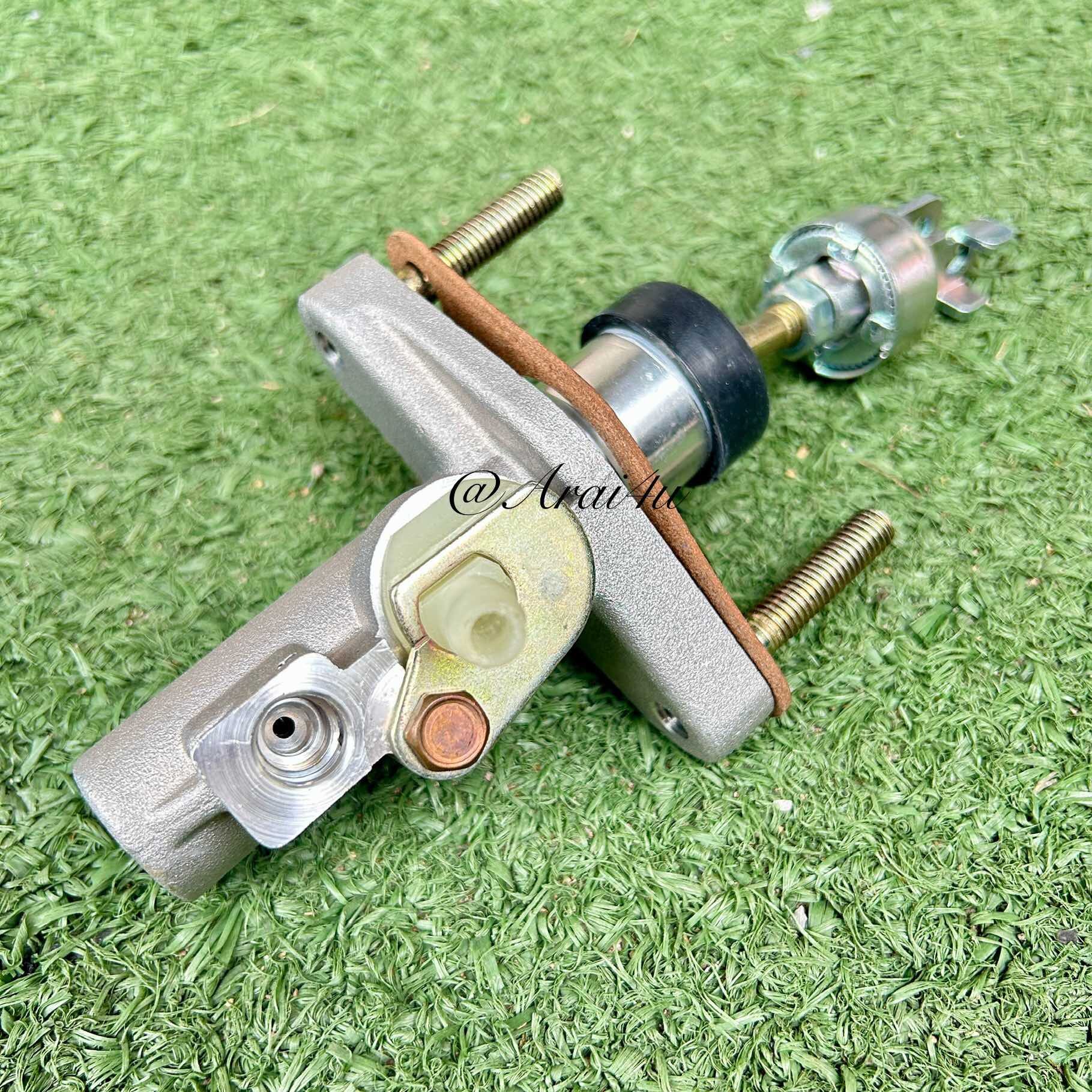 แม่ปั้มคลัทช์บน HONDA ACCORD 98-02 (46920-S84-A01) แม่ปั๊มครัชบนแอคคอร์ด 98-02