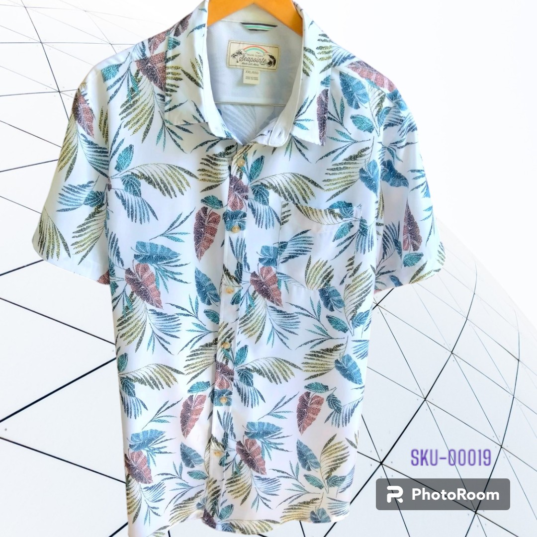 เสื้อฮาวายมือสอง ป้าย Seapainte ลายใบมะพร้าว ใบเฟิร์น ผ้า 92% Polyester 8% Spandex อก 26 ยาว 32 ราคา 250 บาท ค่าจัดส่งเหมา ๆ 30 บาท (สั่งกี่ตัวก็ได้)