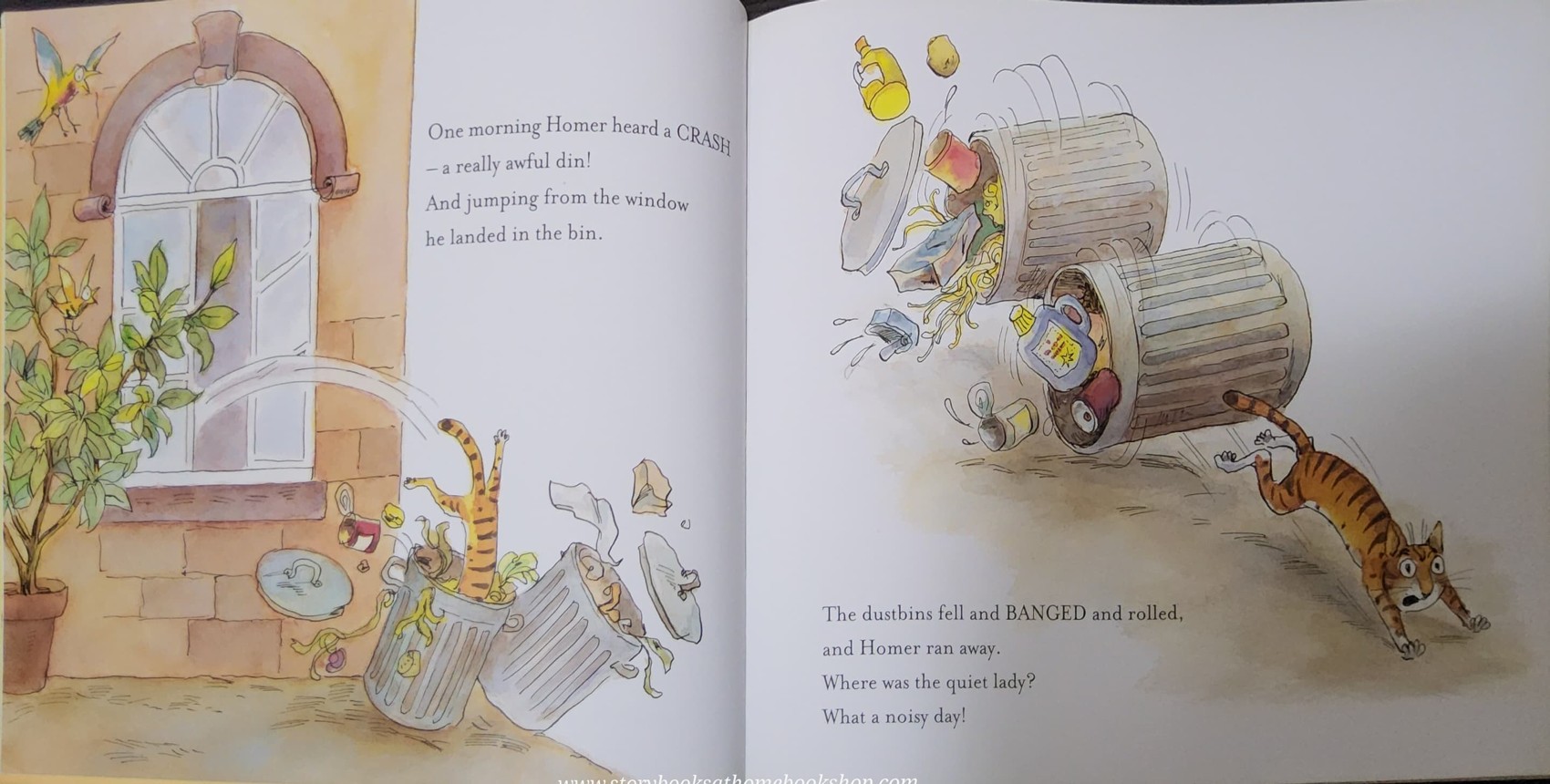 หนังสือนิทานปกอ่อน** 🍅🍓 HOMER THE LIBRARY CAT