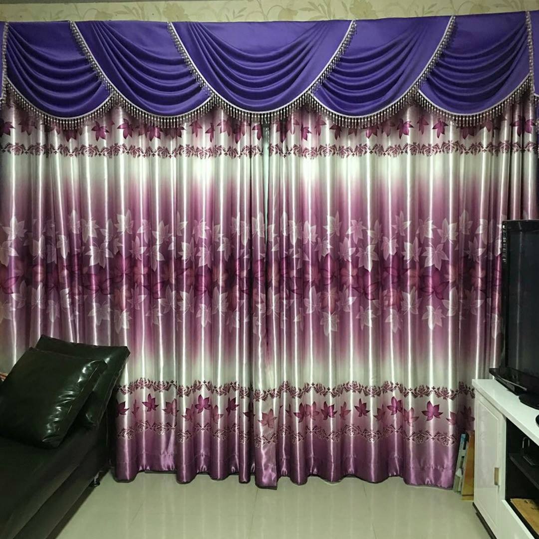 ผ้าม่านตาไก่ สีม่วงเข้ม ดอกไม้สวยๆ