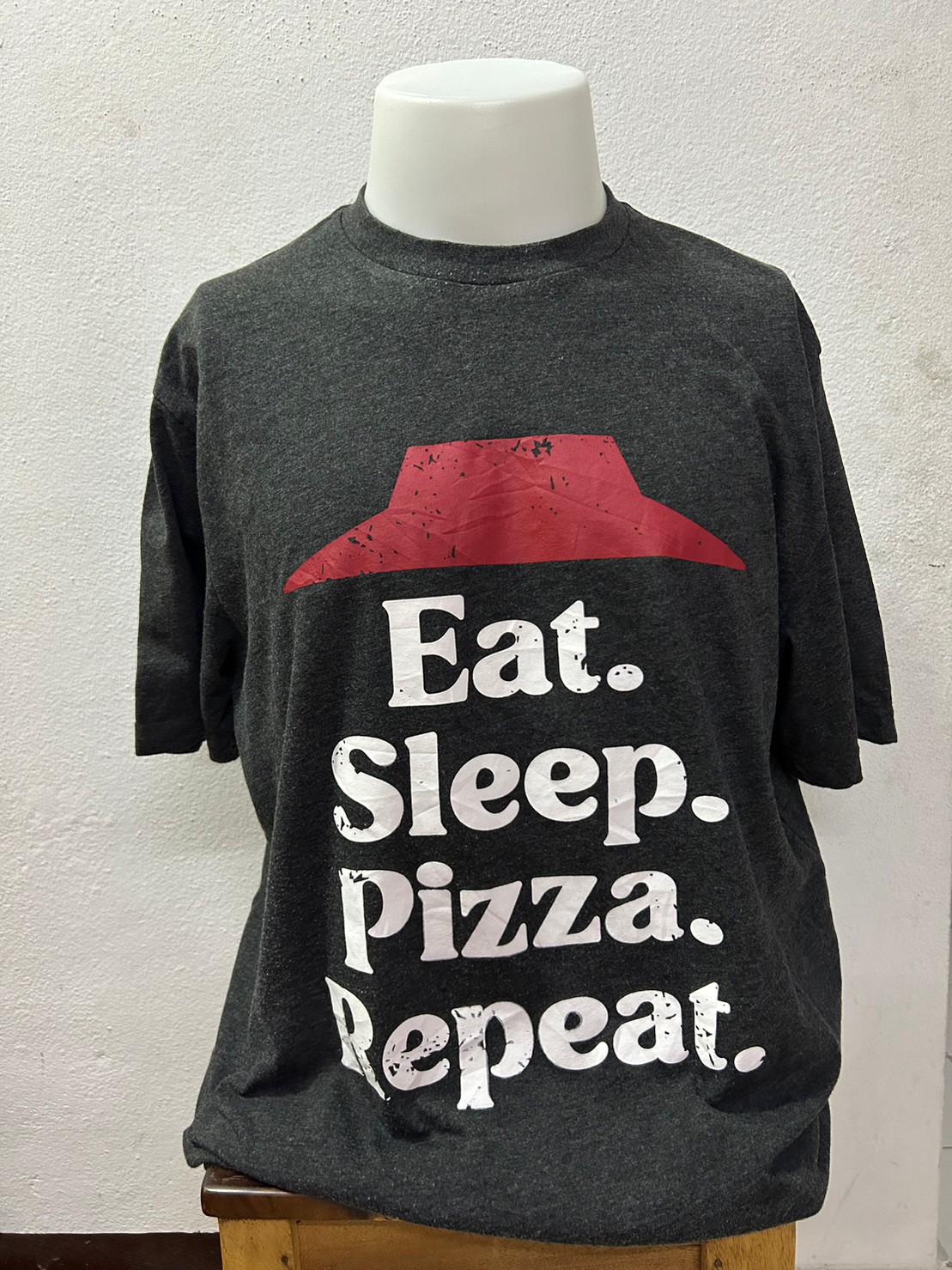PIZZA HUT สภาพสวยAAA ป้ายคอ PIZZA HUT อก 24" ยาว 29" Made In Bangladesh 60% Cotton 40% Polyester