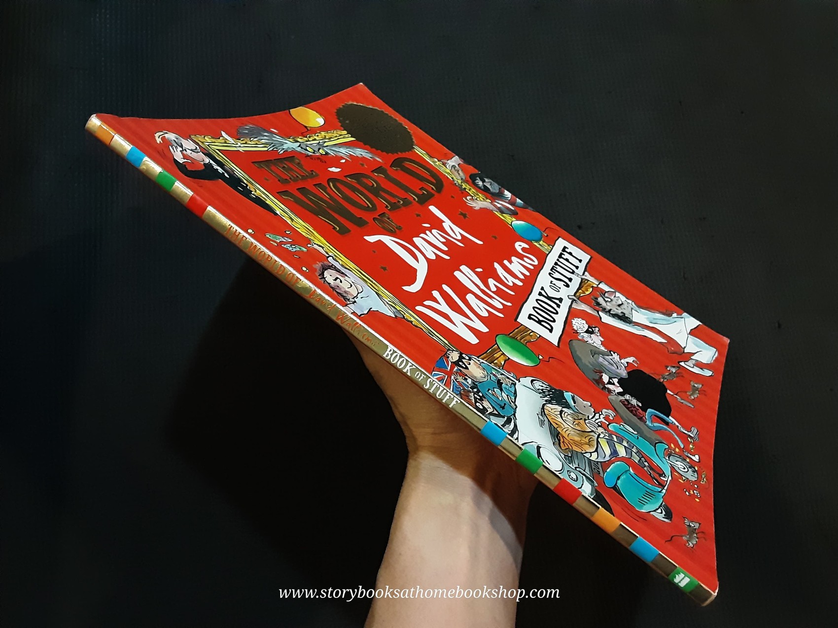 RECOMMENED FUN BOOK** **หนังสือนิทานปกอ่อน** ♥️THE WORLD OF DAVID WALLIAMS BOOK OF STUFF♥️