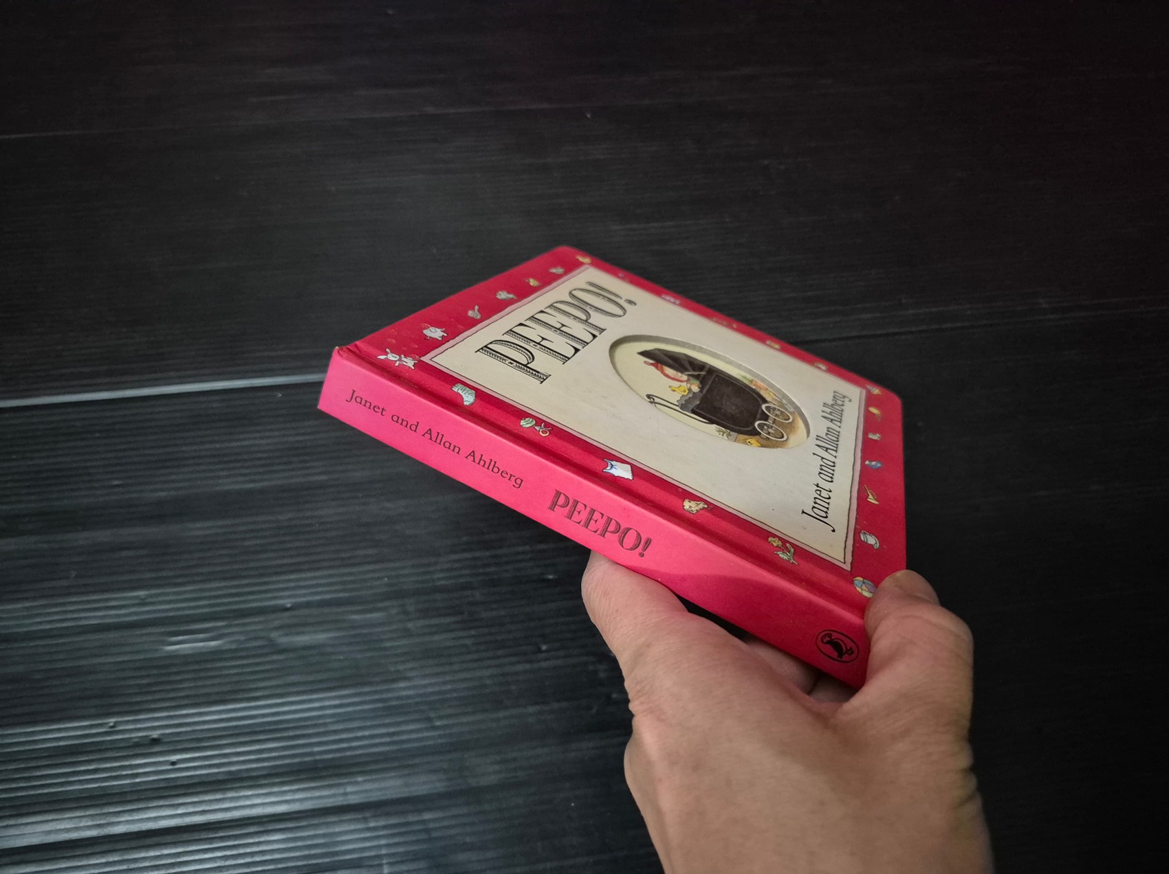 BOARD BOOK** 🍅🍅PEEPO! BY JANET AND ALLAN AHLBERG