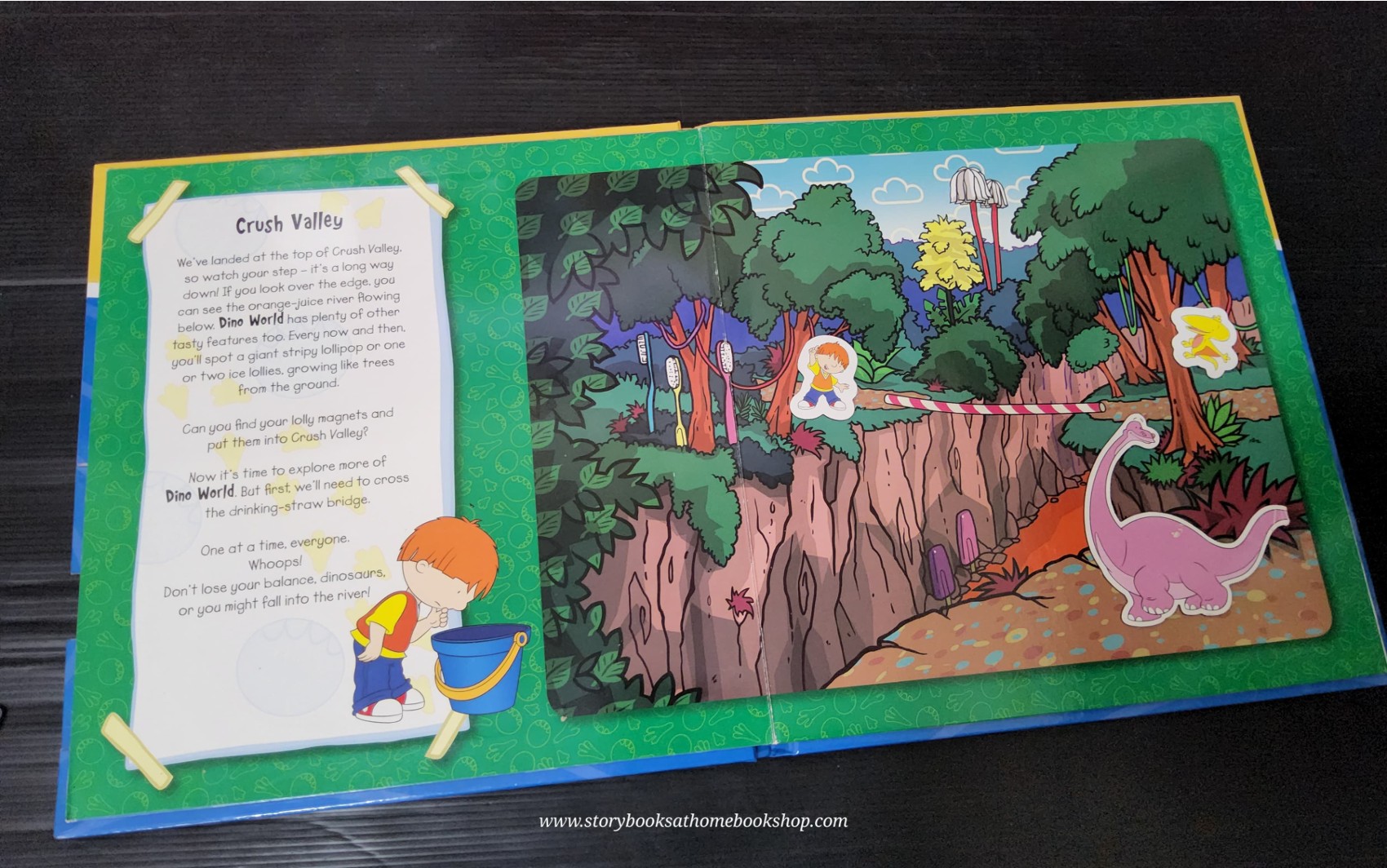 MAGNET BOARD BOOK ** 🍅🍅HARRY AND HIS BUXKET FULL OF DINOSAURS: HARRY'S DINO WORLD MAGNET BOOK