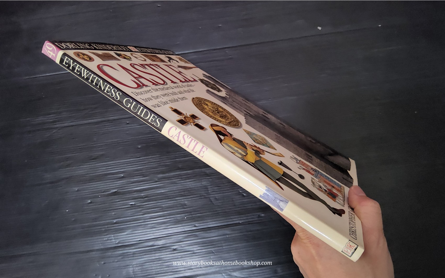 KNOWLEDGE BOOK** ♥️DK EYEWITNESS GUIDES:CASTLE