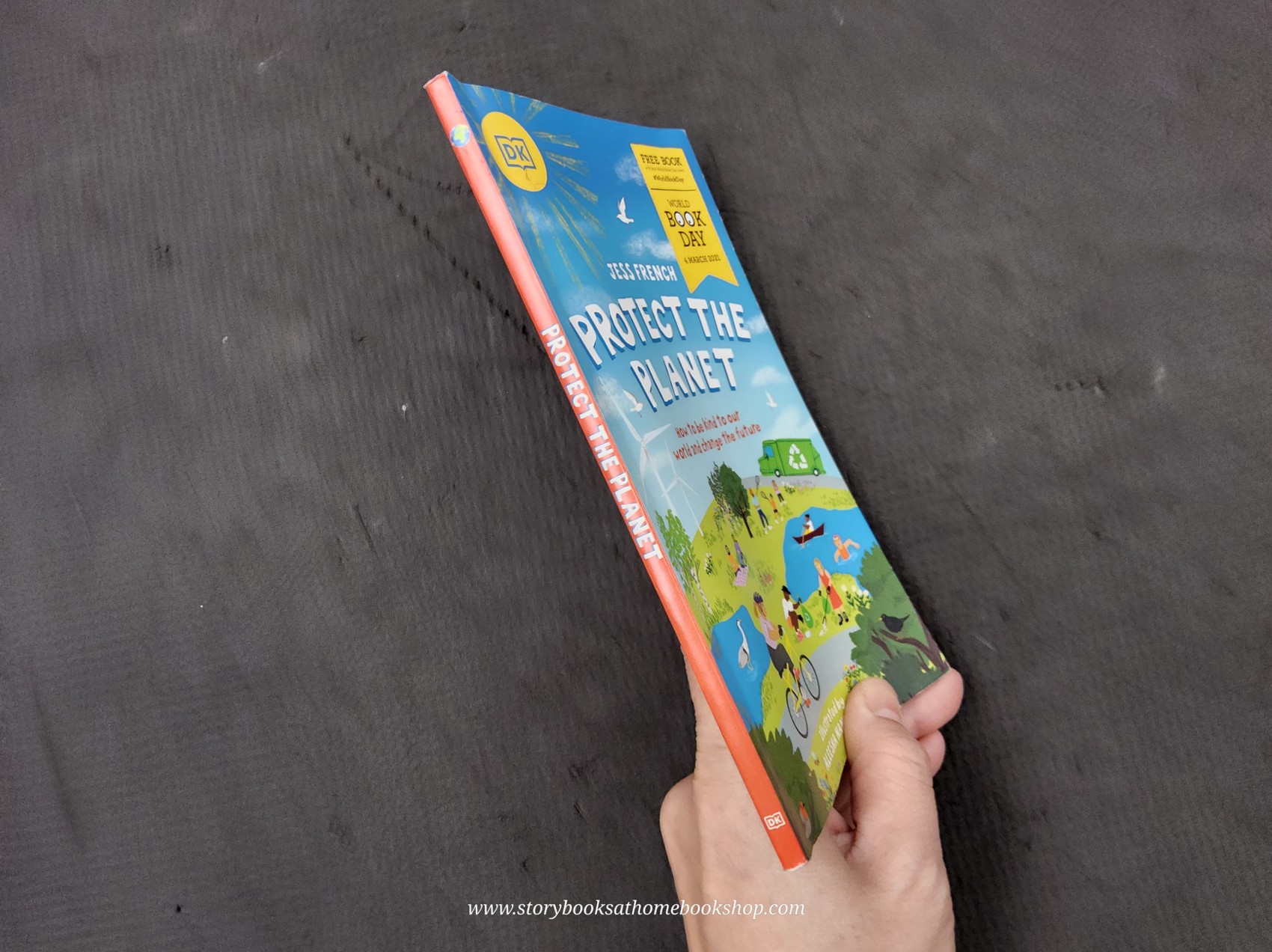 KNOWLEDGE BOOK** ð
ðPROTECT THE PLANET :HOW TO BE KIND TO OUR WORLD AND CHANGE THE FUTURE