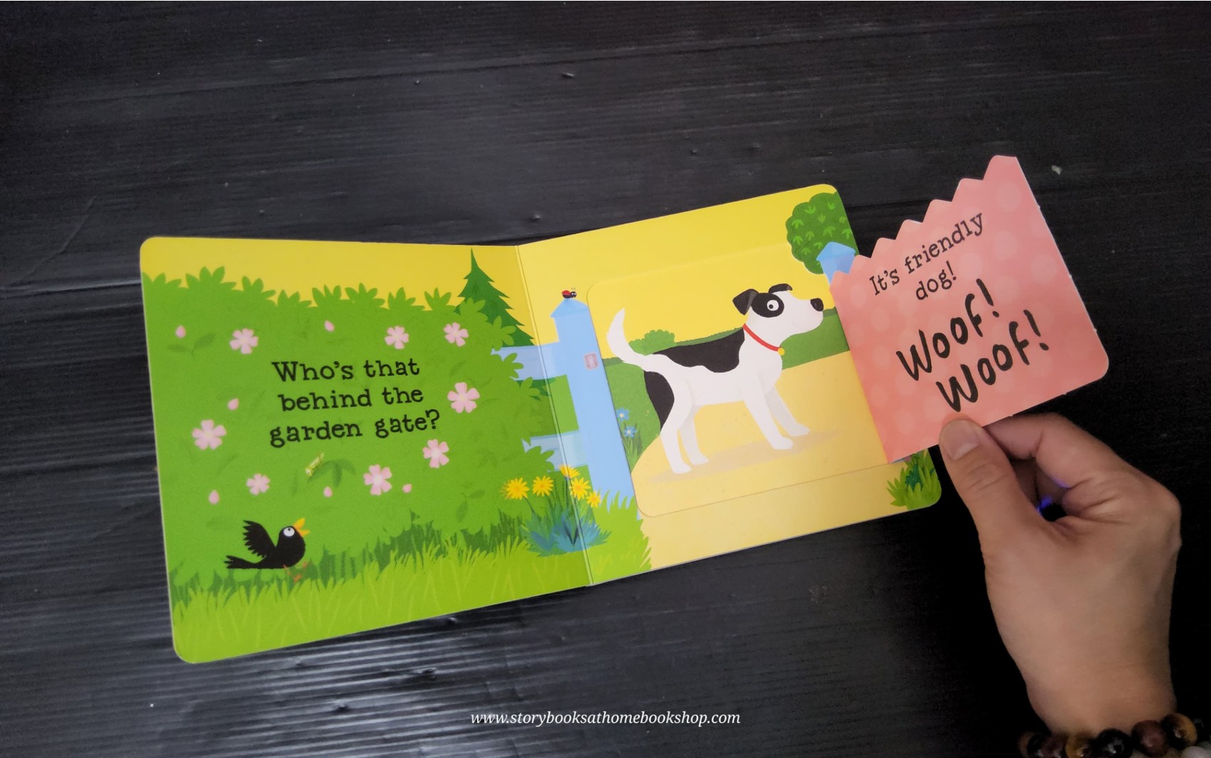 FLAP BOARD BOOK** 🍅WOOF! WOOF!