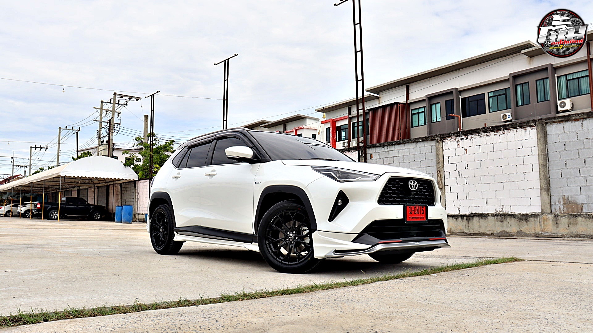 TOYOTA YARIS CROSS เปลี่ยนล้อแม็กซ์ NAYA ALPHA-3 ขอบ18นิ้ว