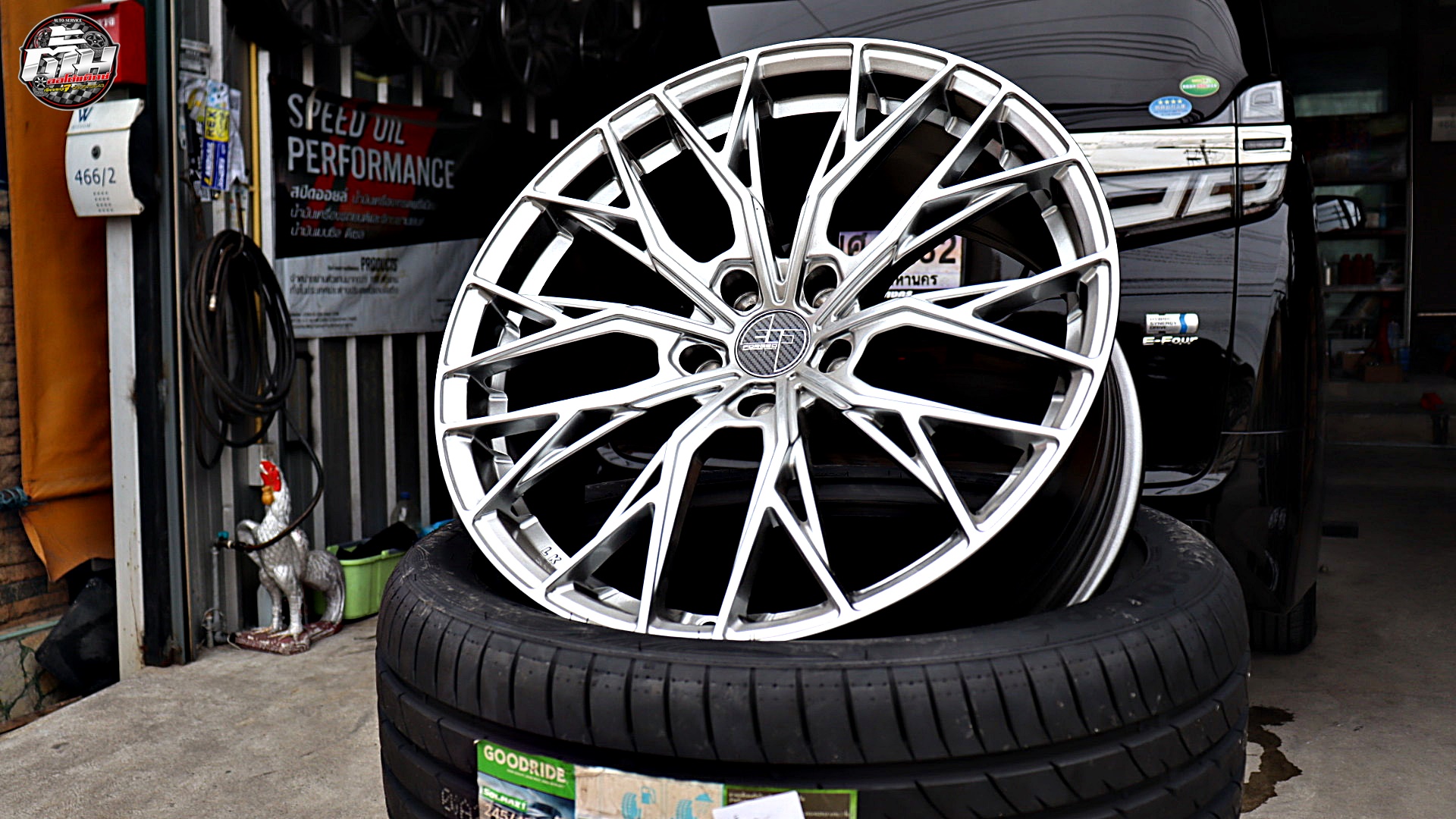 TOYOTA VELLFIRE เปลี่ยนล้อยาง ล้อ 305 FORGED ขอบ19นิ้ว ยาง GOODRIDE SOLMAX-1 245/45R19 98Y
