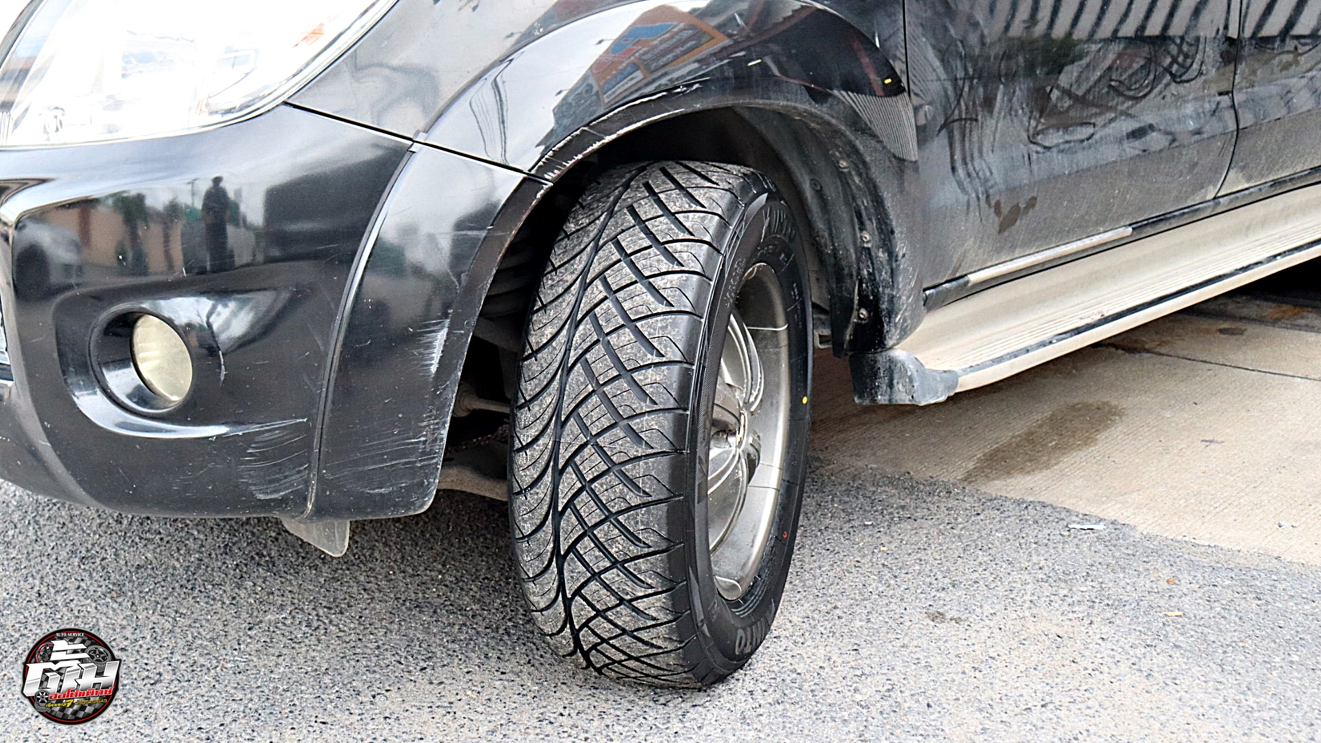 TOYOTA PRERUNNER เปลี่ยนยาง KINTO V-36 265/60R18 110H