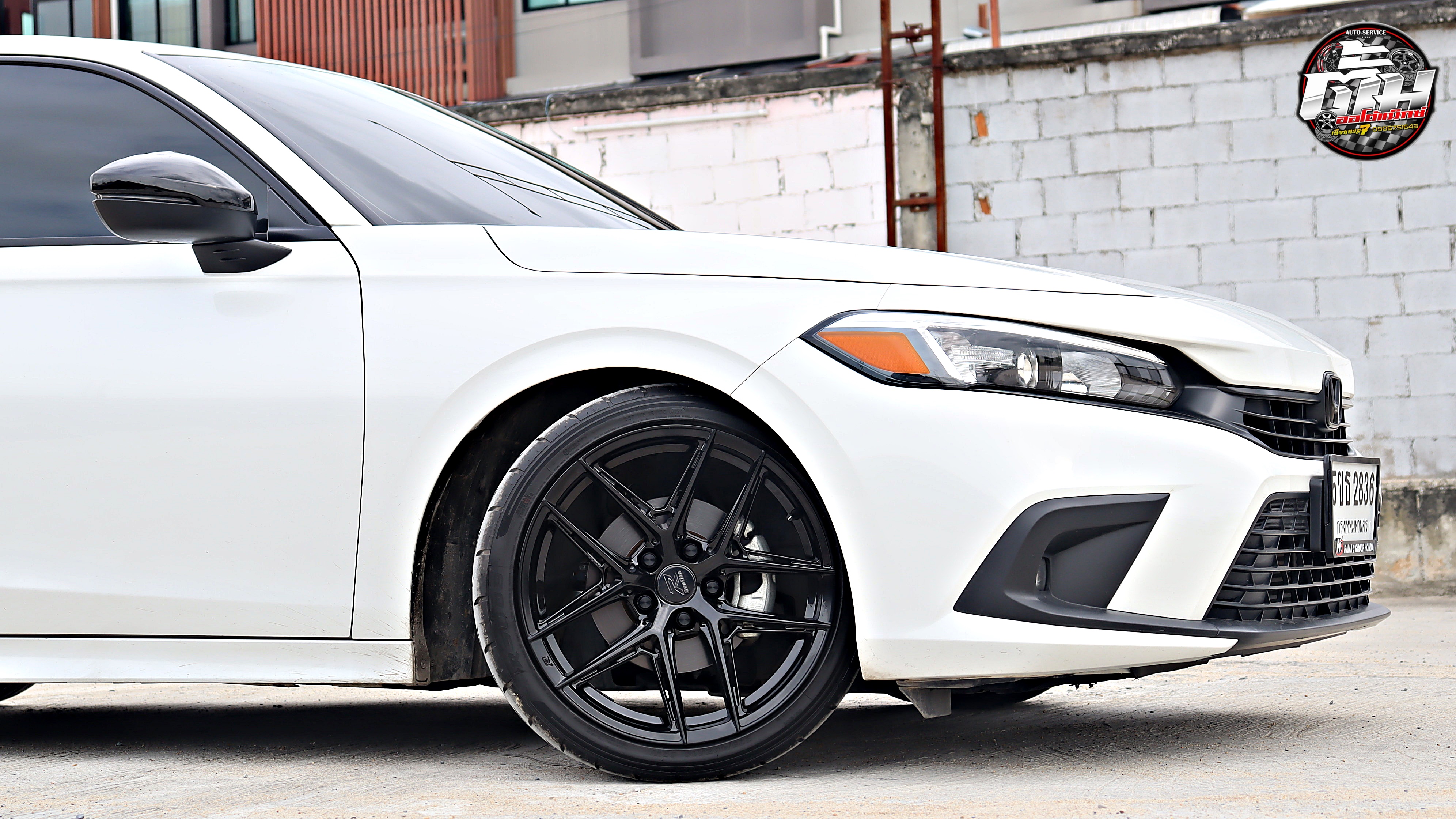 HONDA CIVIC FE เปลี่ยนล้อยาง EMOTION-R VS2 ขอบ18นิ้ว