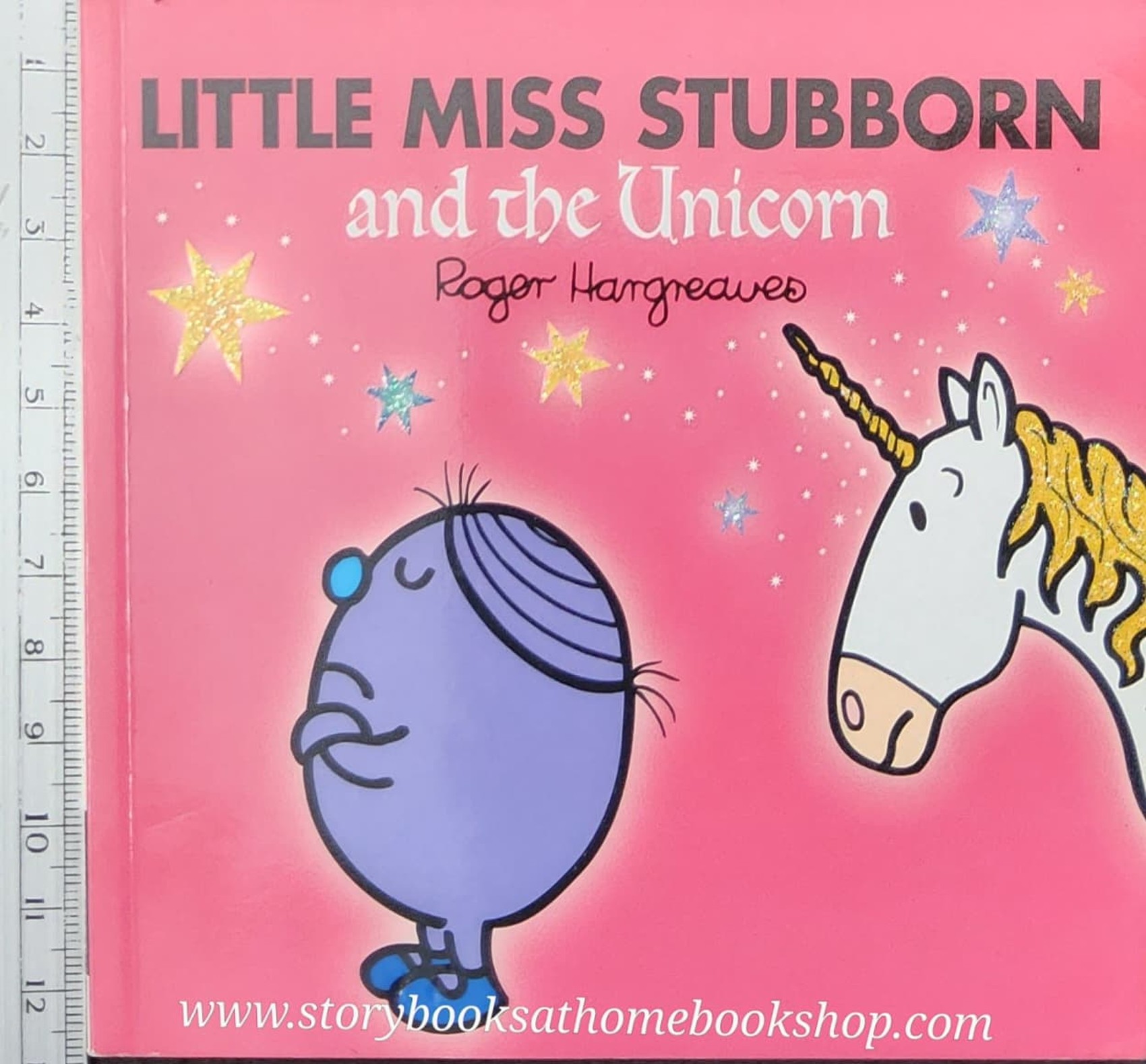 หนังสือ Bestseller Small book** **หนังสือนิทานปกอ่อน** 👉LITTLE MISS&MR.MEN👍 🍅🍅LITTLE MISS STUBBORN AND THE UNICORN by Roger Hargreaues ปกกริทเตอร์