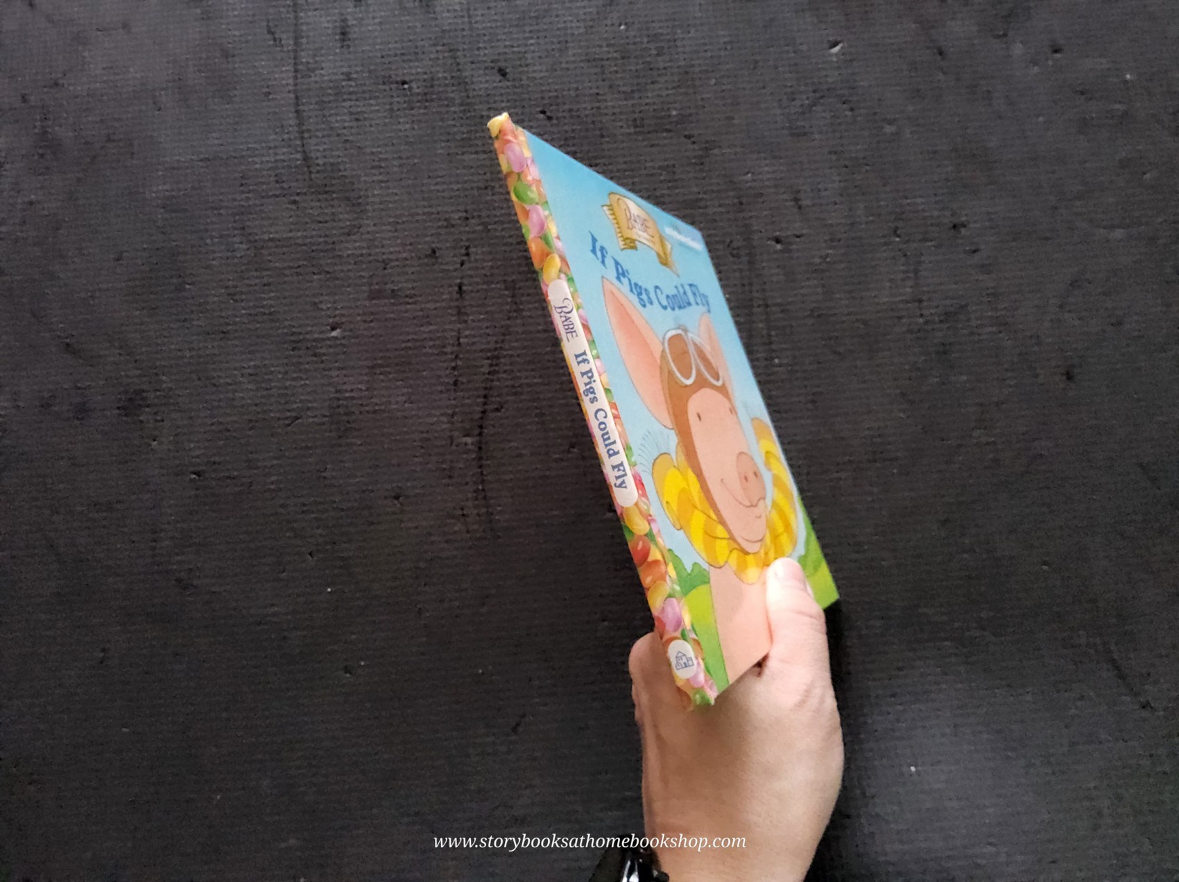 หนังสือนิทานปกแข็ง** 🍅IF PIGS COULD FLY