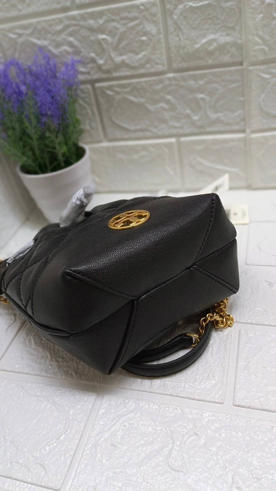 พร้อมส่งNew Tory Burch Willa mini bucket Bag ขนาด L6.3" x H7" x D3.6"