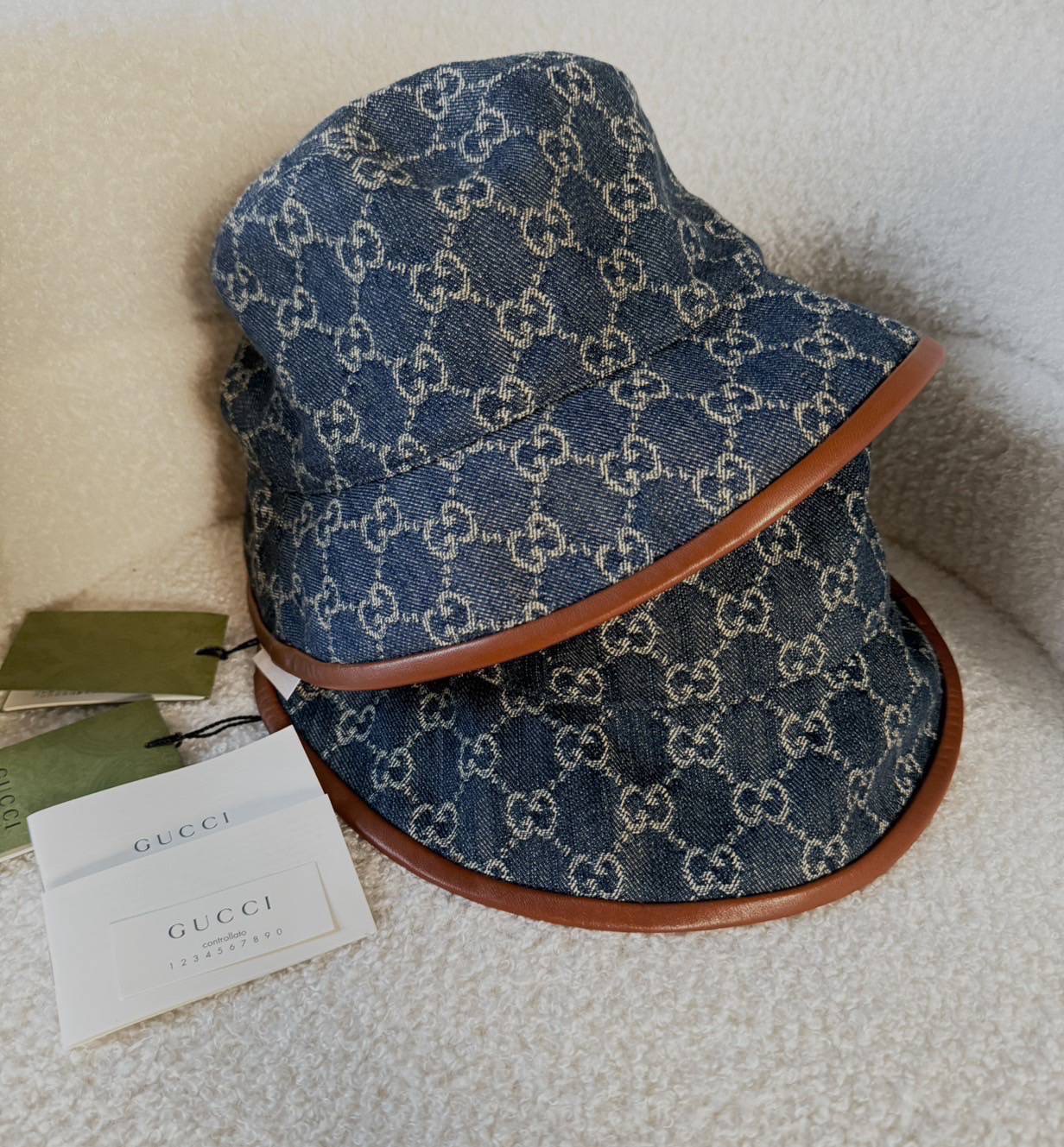 New Gucci GG DENIM BUCKET HAT M=58cm อุปกรณ์: ป้าย การ์ด ถุงผ้า