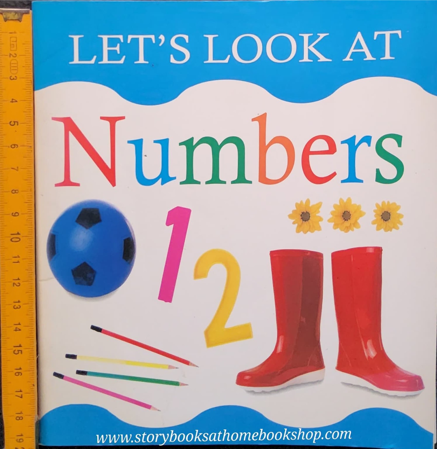 หนังสือนิทานปกอ่อน** ♥️LET'S LOOK AT NUMBERS