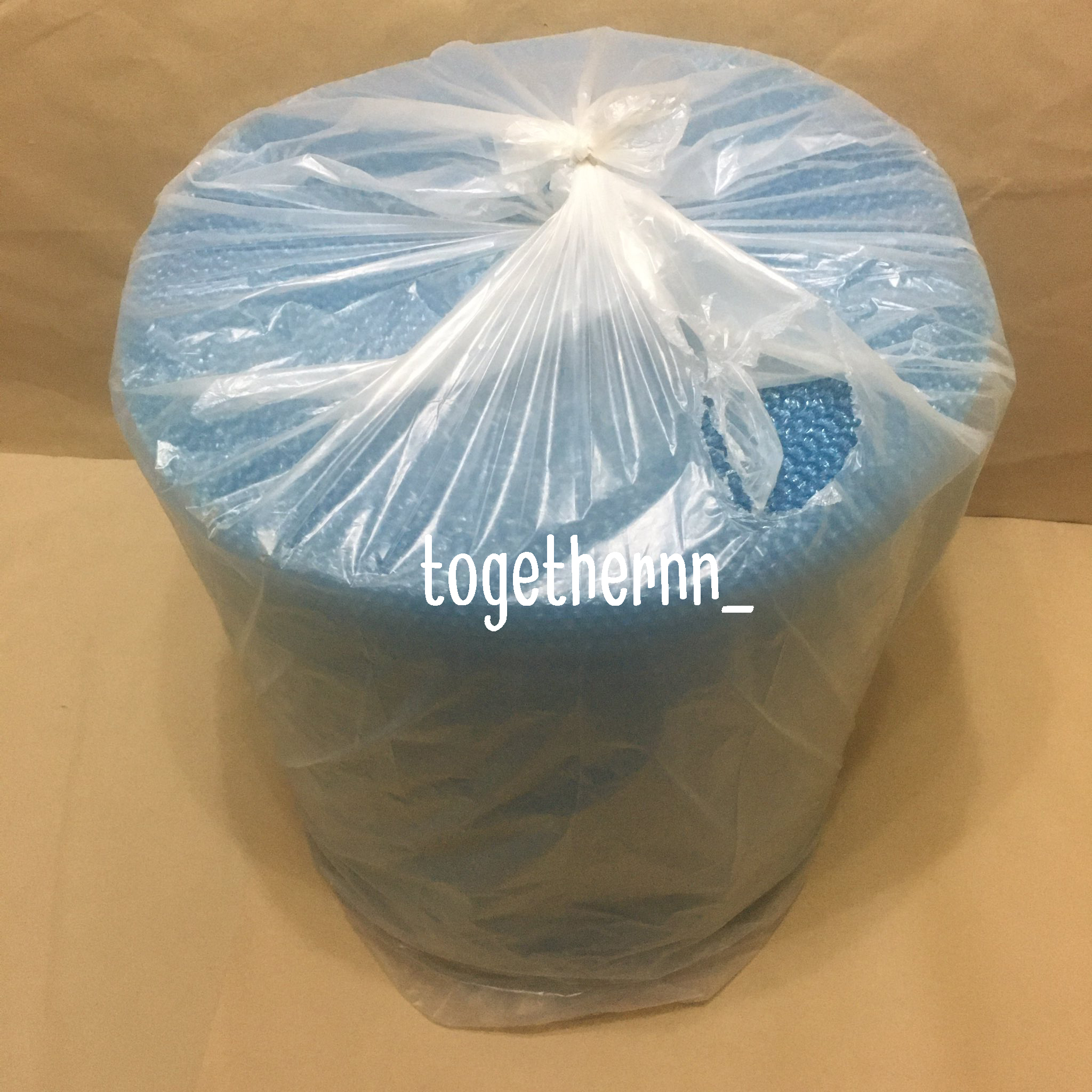 แอร์บับเบิ้ล 65 cm. 60 แกรม (น้ำเงิน)