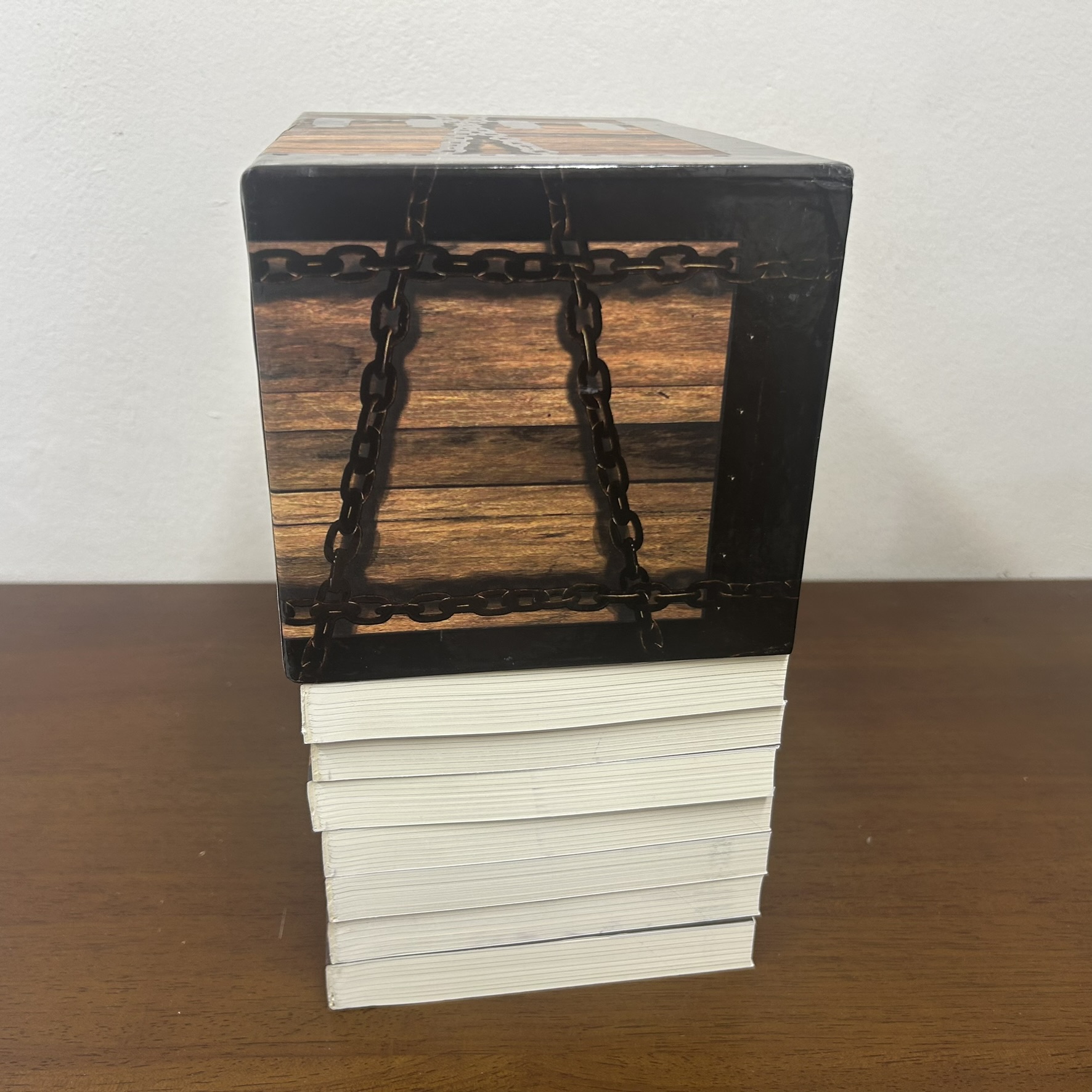 SURVIVED SERIES: ต้องรอด โดย ป.ศิลา/ชญาน์พิมพ์/ละอองหมอก/mirininthemoon/ปิ่นปินัทธ์/ozma/มณีจันท์ (มือสอง)