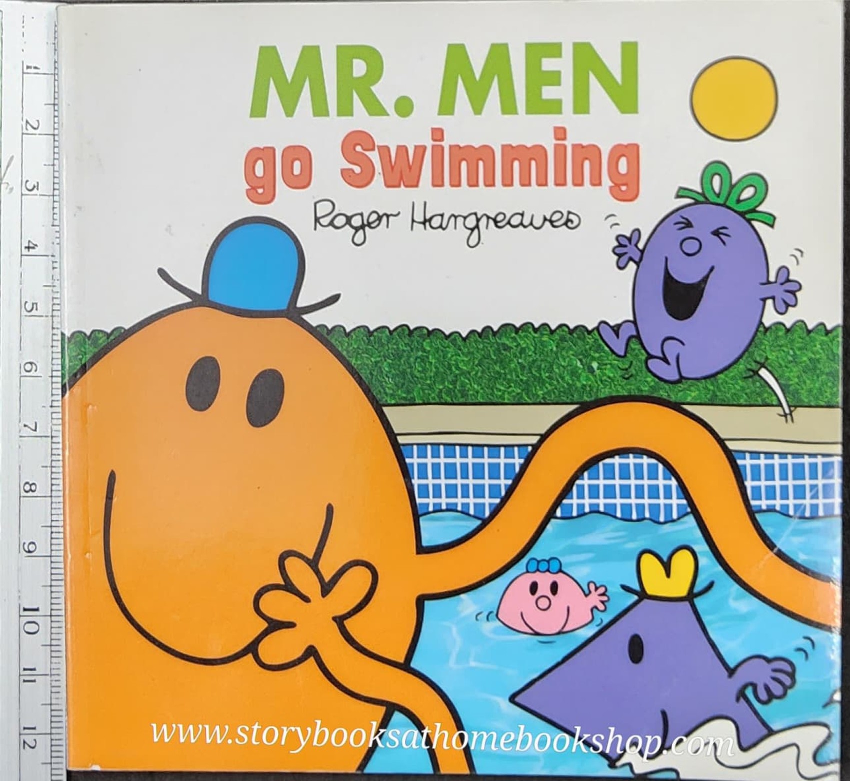 หนังสือ Bestseller Small book** **หนังสือนิทานปกอ่อน** 👉LITTLE MISS&MR.MEN👍 🍅🍅MR.MEN GO SWIMMING by Roger Hargreaues