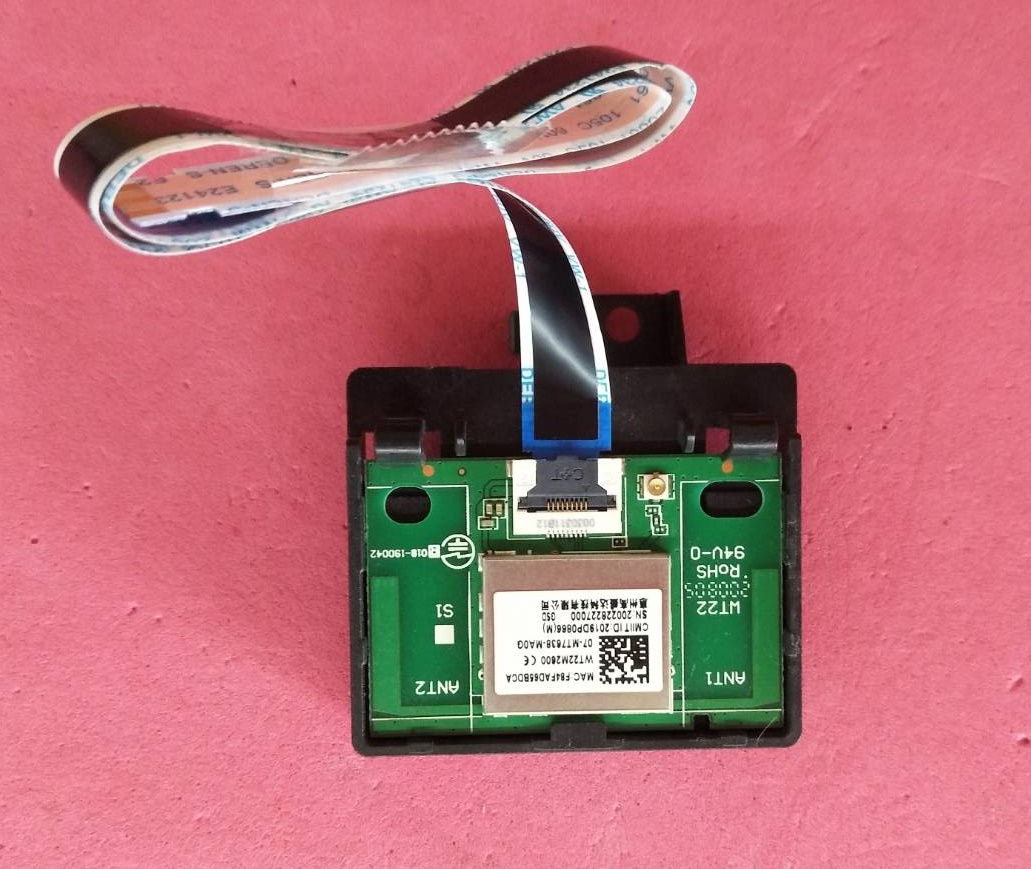 ตัวรับสัญญาณ Wifi พร้อมสายแพทีวี TCL (ทีซีแอล) อะไหล่แท้/มือสองพร้อมใช้งาน ใช้กับรุ่น 55P8 58P635 พาร์ท 07-MT7638-MA0G