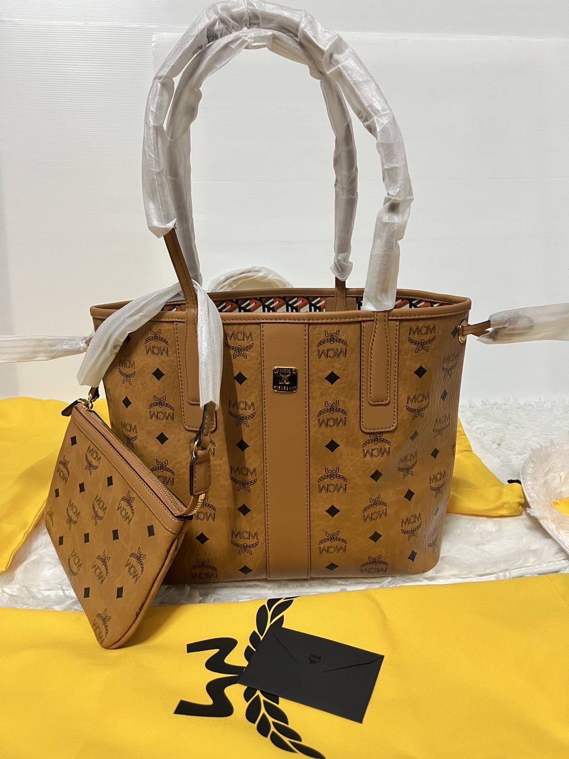 New Mcm small แม่+ลูก สีออริอุปกรณ์การ์ด ถุงผ้า