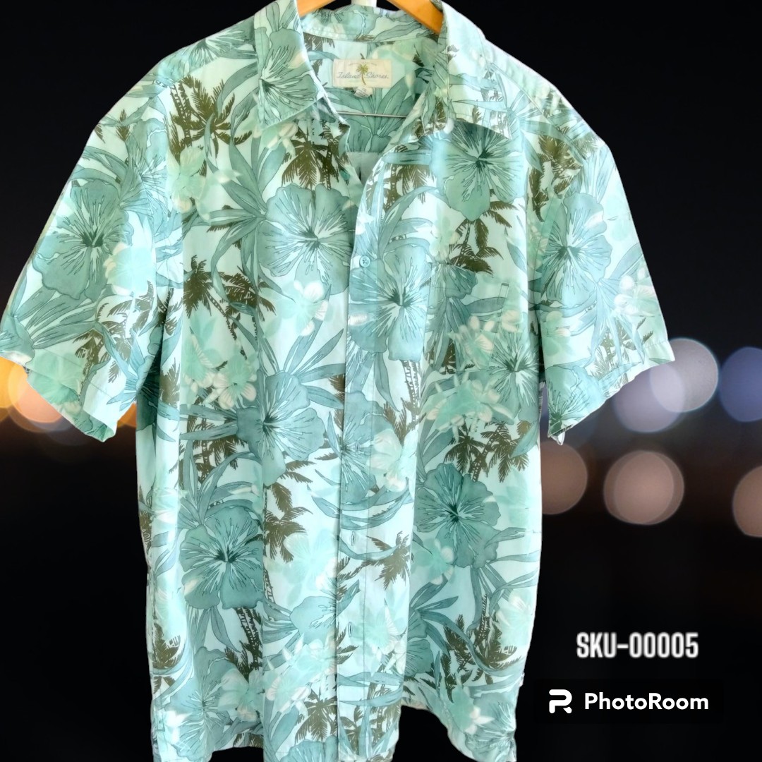 เสื้อฮาวายมือสอง ป้าย Island Shores ลายดอกไม้ ต้นมะพร้าว ผ้า 100% Cotton อก 27 ยาว 31 ราคา 250 บาท ค่าจัดส่งเหมา ๆ 30 บาท (สั่งกี่ตัวก็ได้)