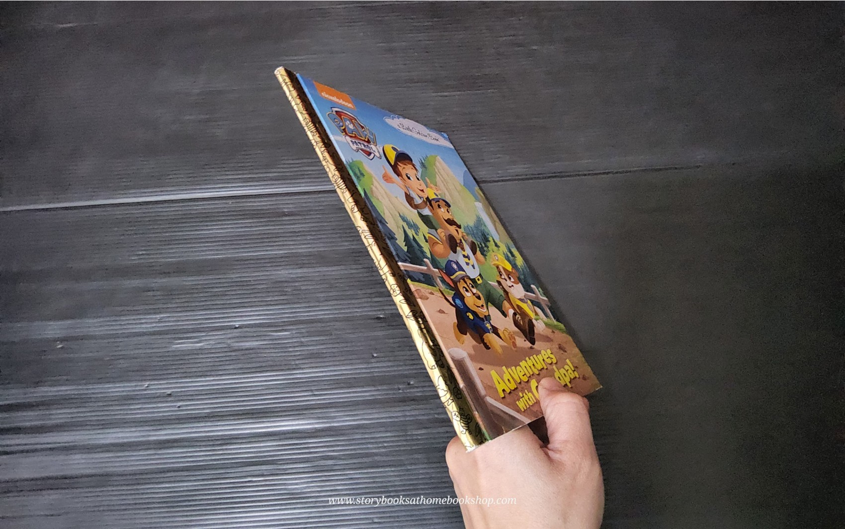 หนังสือนิทานปกแข็ง** ♥️A LITTLE GOLDEN BOOK: PAW PATROL ADVENTURES WITH GRANDPA!