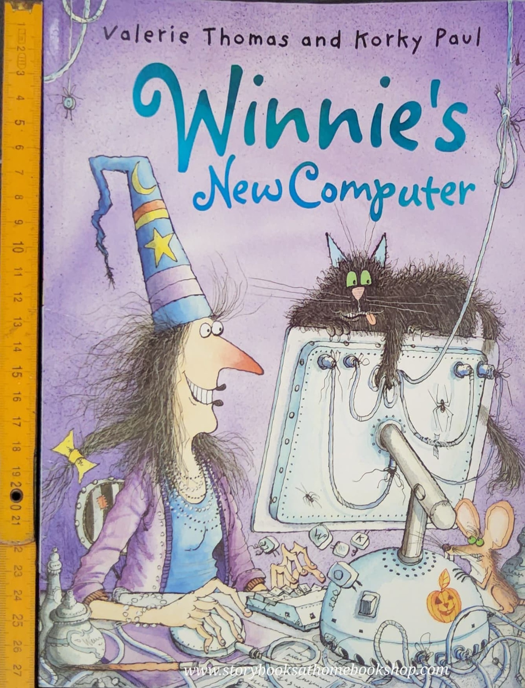 หนังสือนิทานปกอ่อน** 🍅WINNIE NEW COMPUTER by Valerie Thomas and Korky Paul