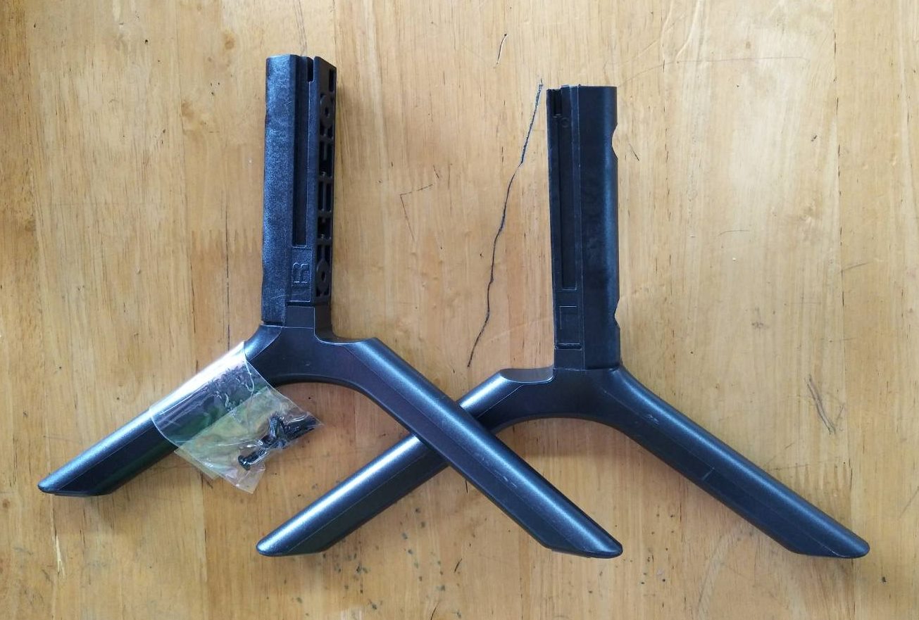 ขาตั้ง TV SAMSUNG (ซัมซุง) อะไหล่แท้/ของถอดจากเครื่อง ใช้กับรุ่นUA55RU7100K UA55RU7200K UA55RU7300K