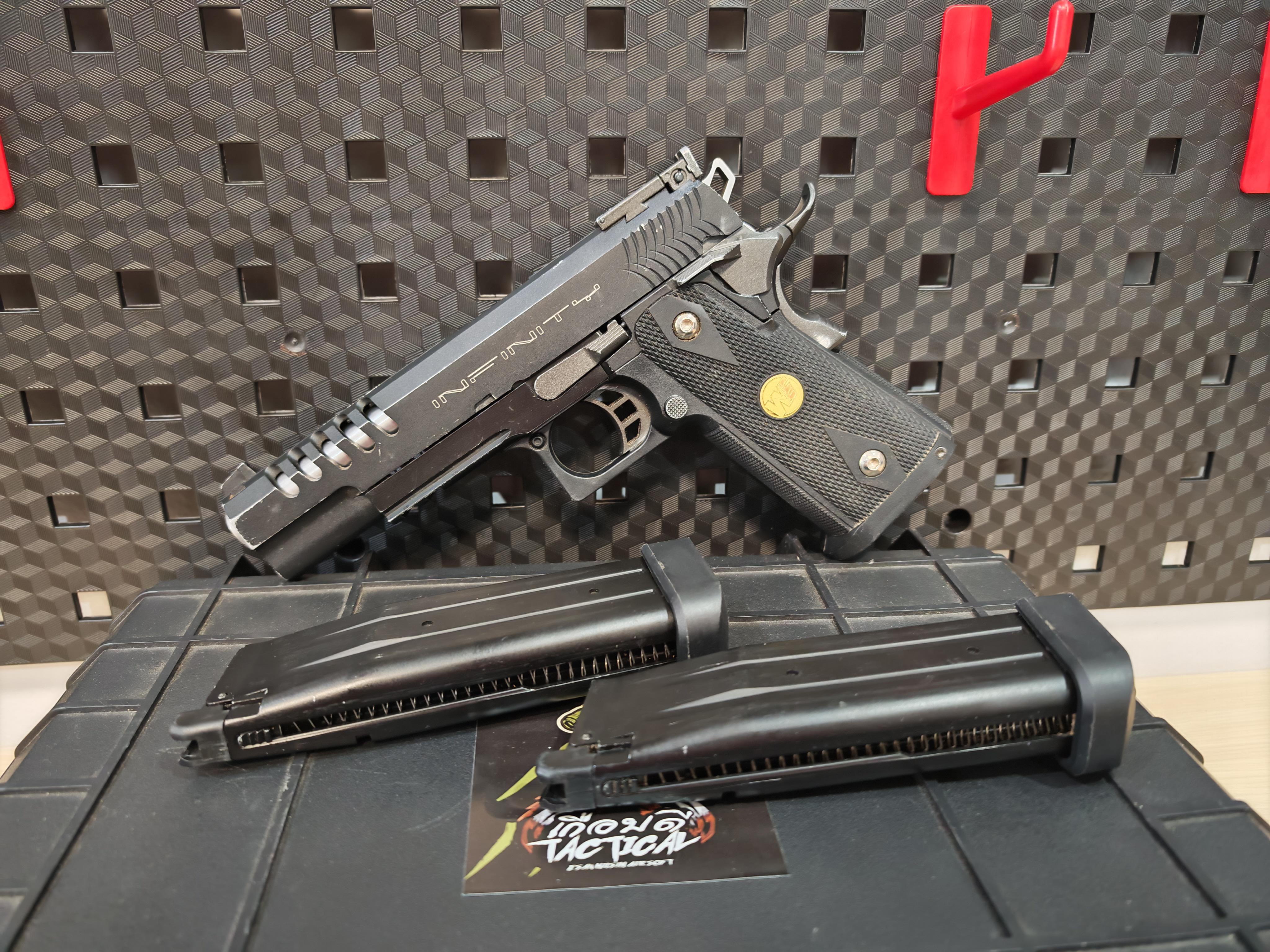 WE Hi capa 5.1K 2 แม็กกาซีน พร้อมกล่องแข็ง BB Gun บีบีกัน แบบแก๊ส ปืนอัดลม Airsoft Gun มือสอง