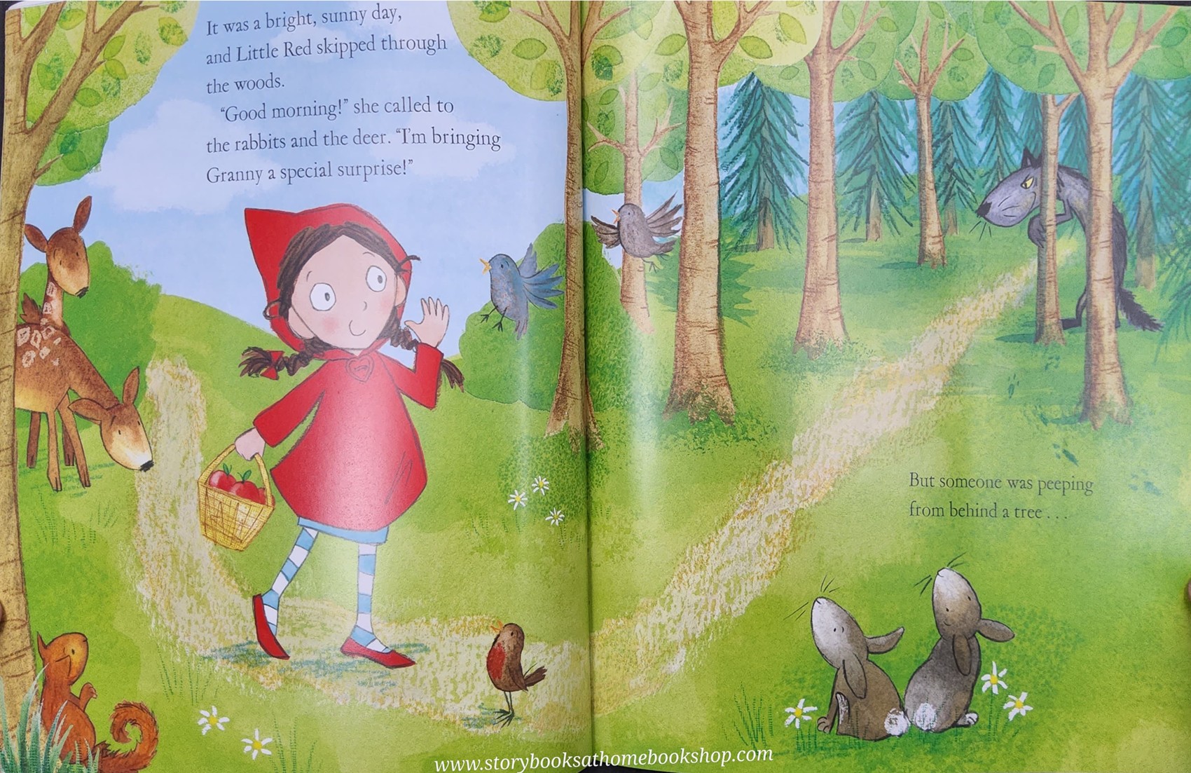 หนังสือนิทานปกอ่อน ** 🍅🍓FAIRYTALE CLASSICS: LITTLE RED RIDING HOOD♥️♥️