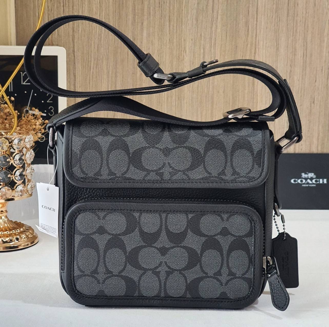 NEW COACH Sullivan Flap Crossbody In Signature Canvas สะพายชาย รุนฮิต เท่มากค่ะ