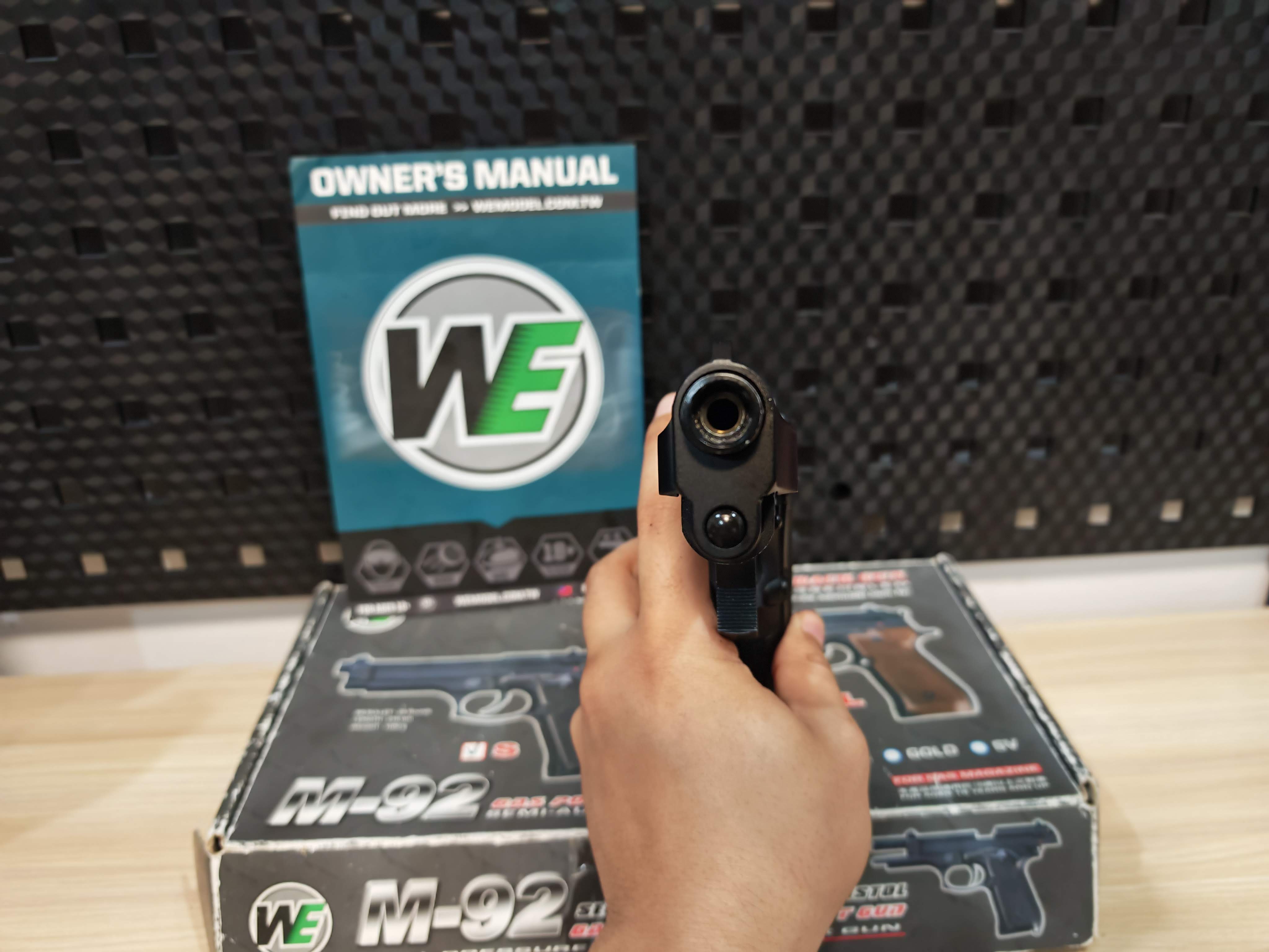 WE Beretta M92 Semi Version GBB ดำ พร้อมเล่น ไต้หวัน BB Gun บีบีกัน แบบแก๊ส ปืนอัดลม มือสอง Airsoft Gun