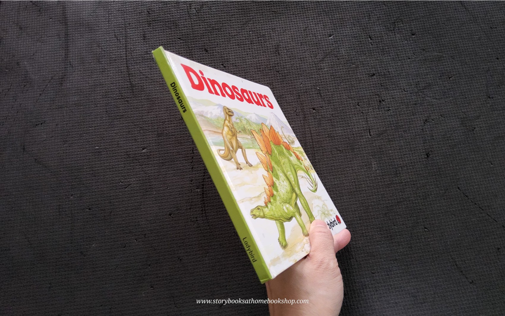 KNOWLEDGE BOOK** ð
ðDINOSAURS
