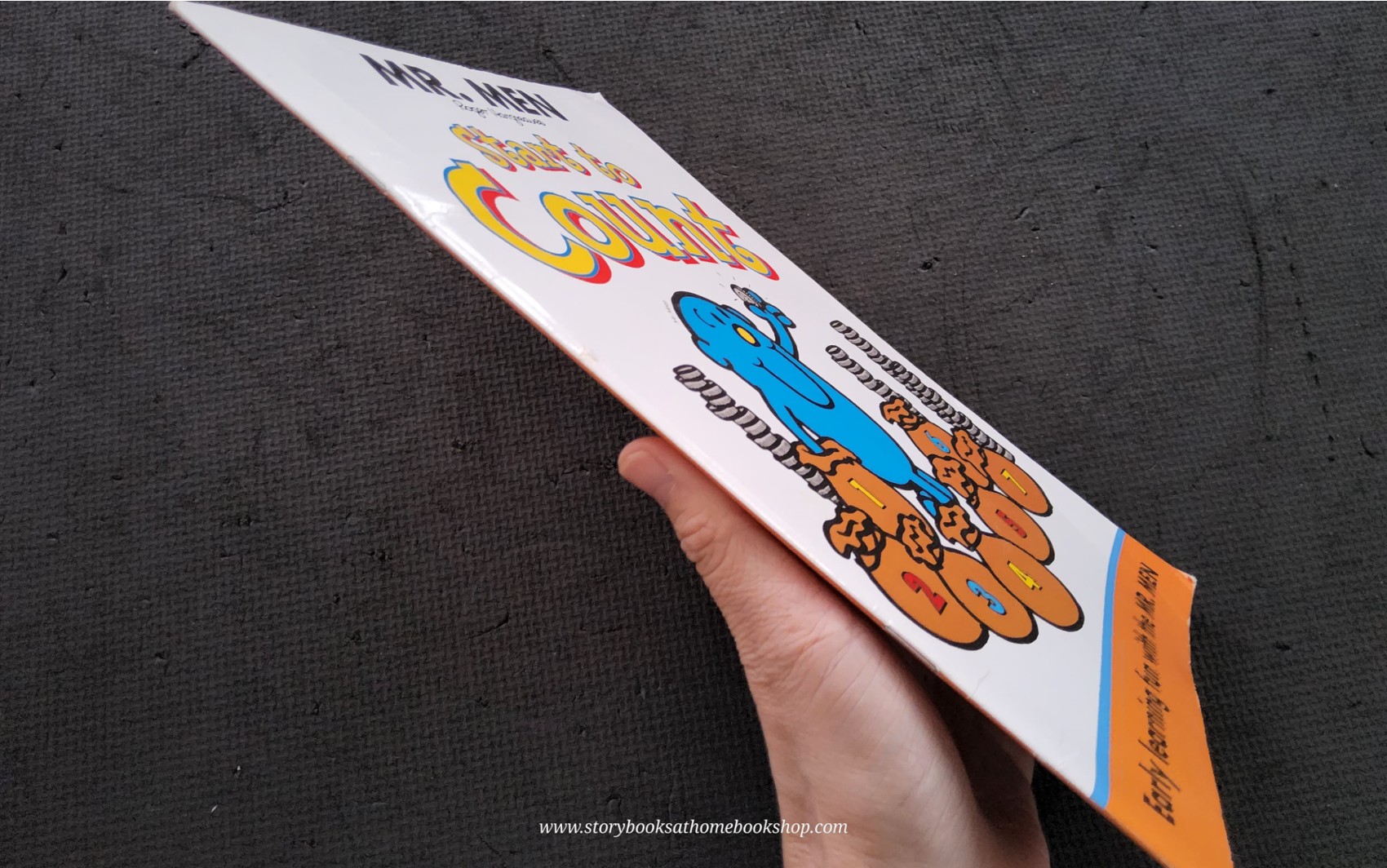 ACTIVITIES BOOK** ð
ðMR.MEN START TO COUNT BY ROGER HARGREVES