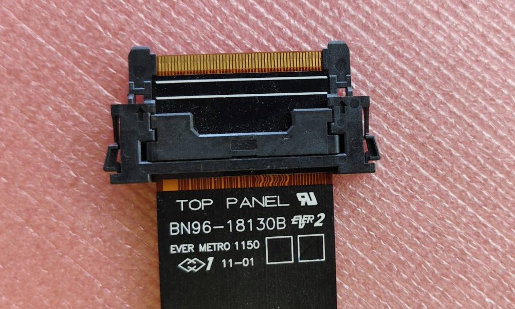 สายแพทีวี ซัมซุง SAMSUNG ของแท้มือสองถอดจากเครื่อง พาร์ทBN96-18130B ใช้ได้กับหลายรุ่นที่พาร์ทตรงกัน