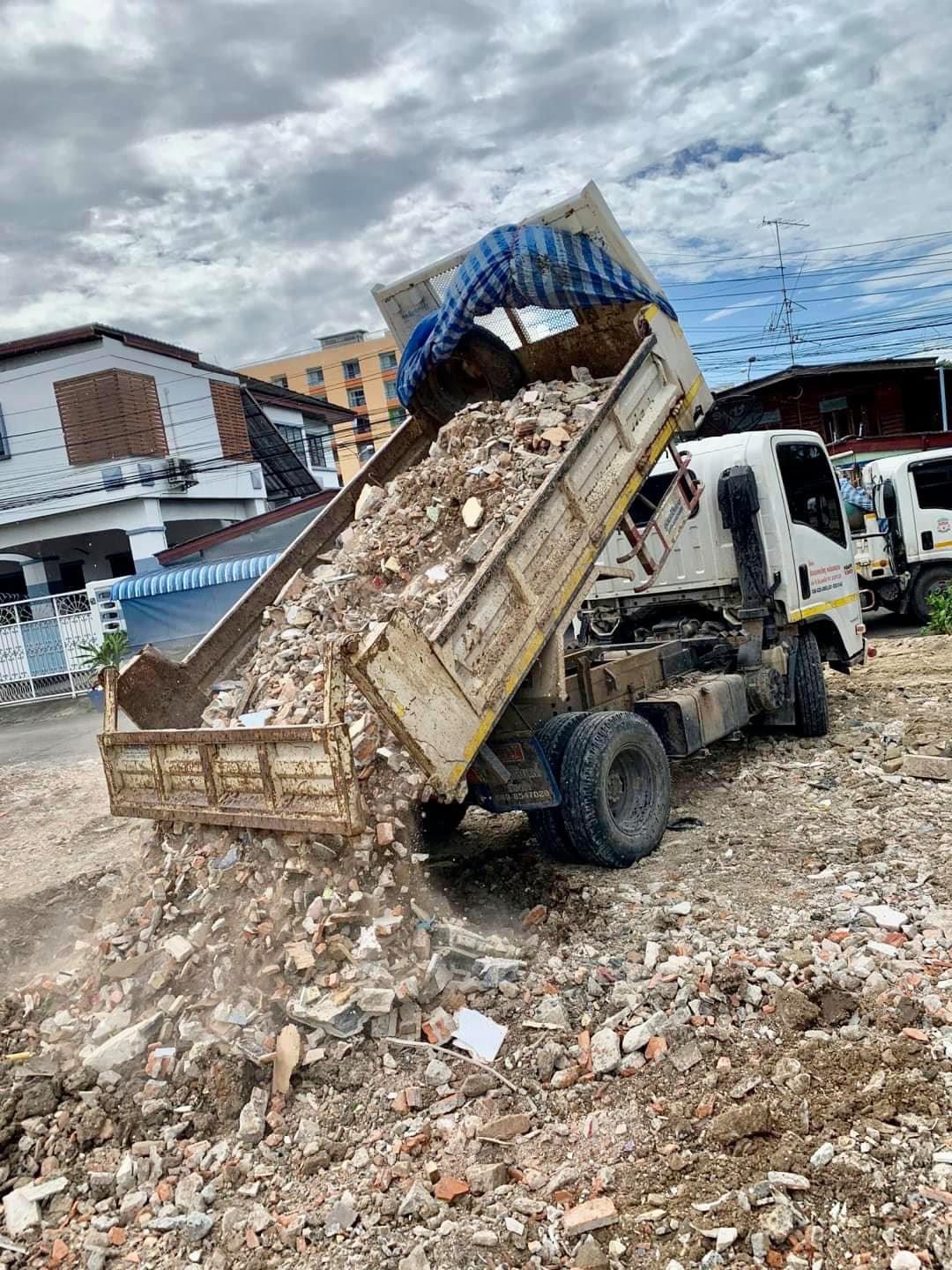 เช่ารถดั้ม 6 ล้อ