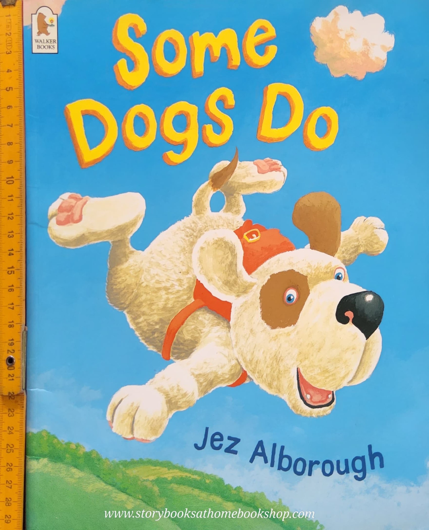 หนังสือนิทานปกอ่อน** 🍅🍓SOME DOGS DO BY JEZ ALBOROUGH♥️♥️