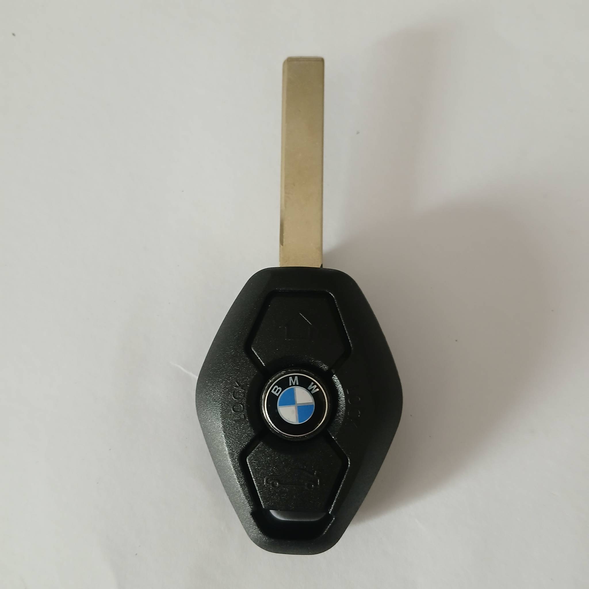 กรอบรีโมต BMW 3 ปุ่ม ร่องเลื้อยกลาง