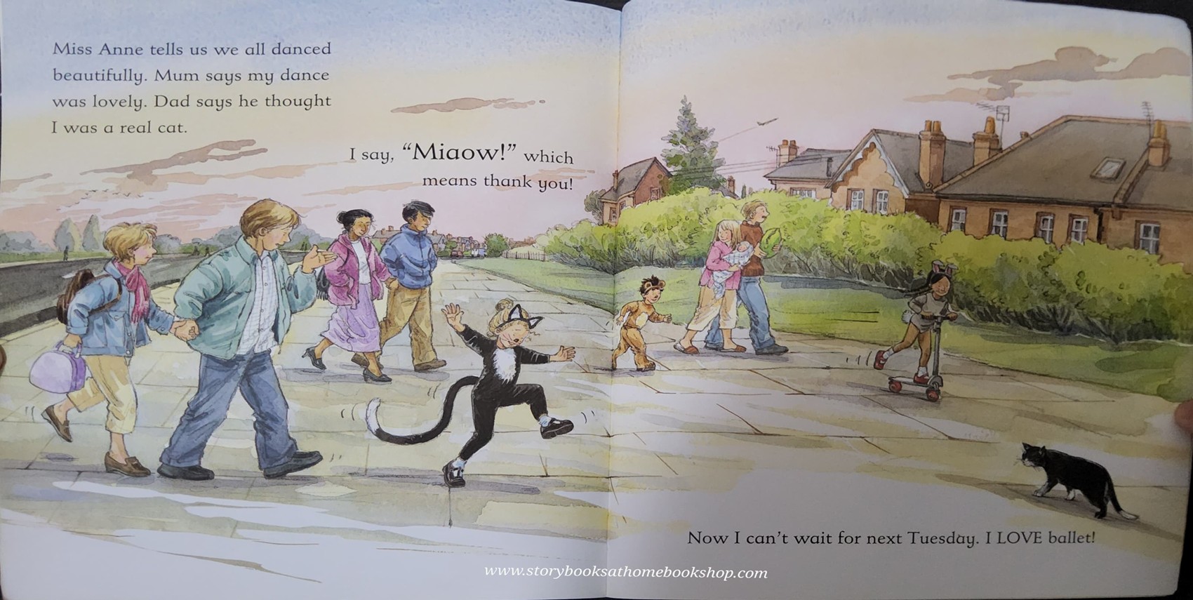 หนังสือนิทานปกอ่อน** 🍅🍓THE BALLET CLASS