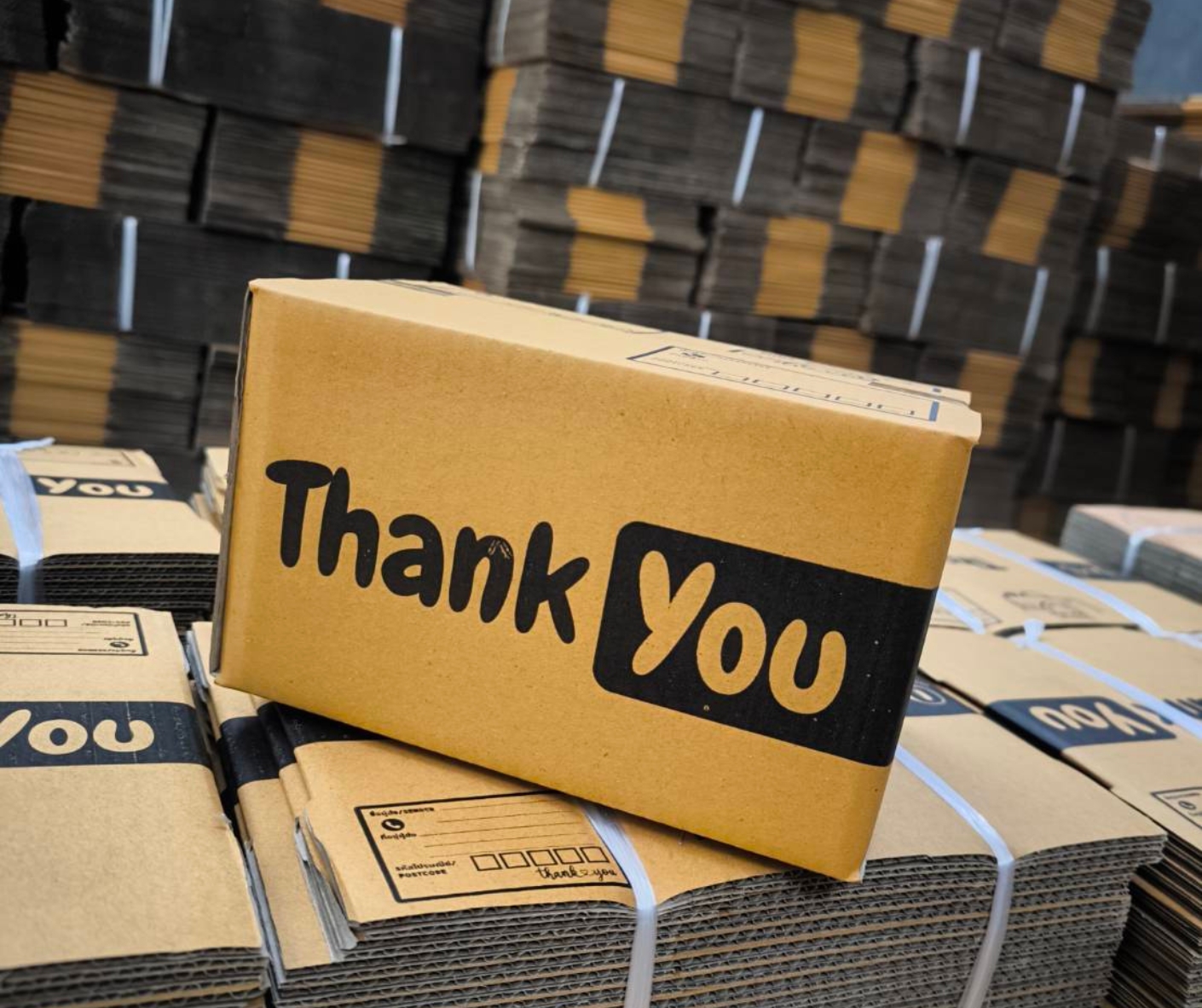 กล่องพิมพ์ลาย "Thank You" ขนาด 2A ขนาด 14x20x7cm เบรนด์ BOX117 🎁💛