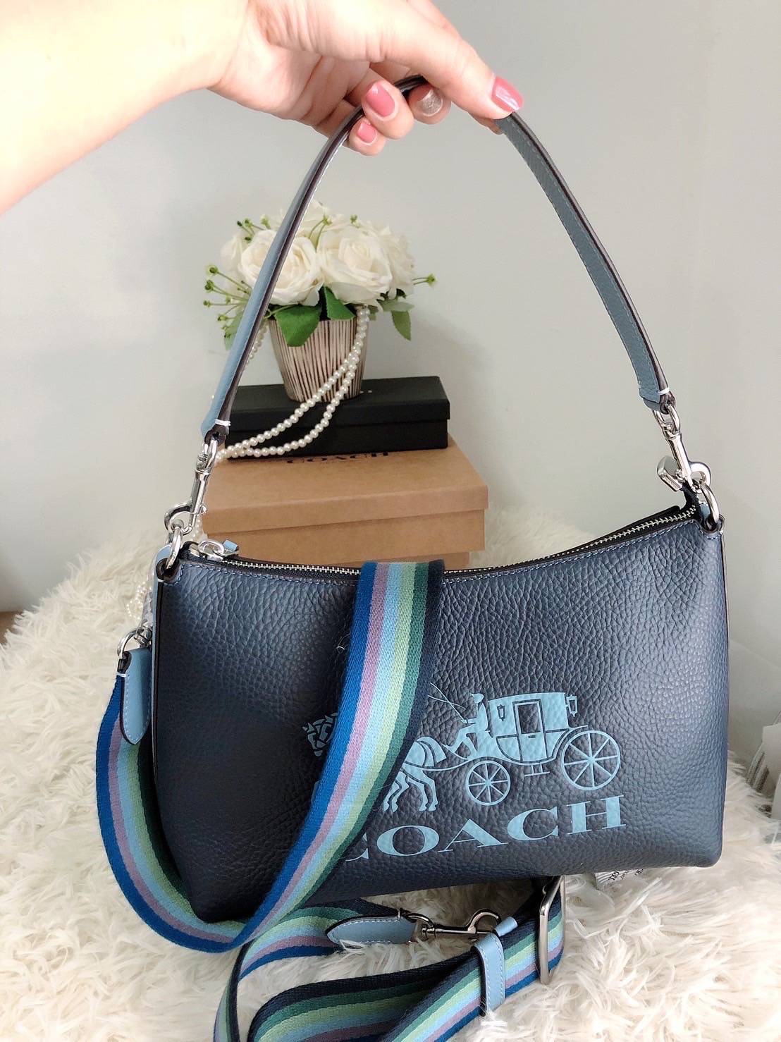 New Coach Clara Shoulder Bag With Horse And Carriage ขนาด 10 1/4" (L) x 7" (H) x 4 1/4" (W)